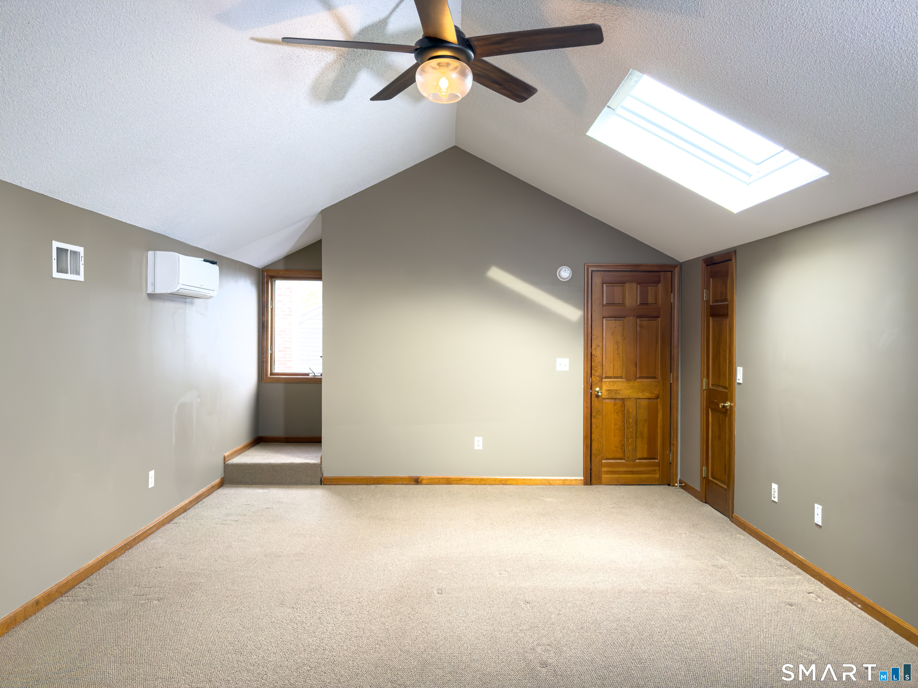 Photo 20 of 804 Sand Stone Drive, South Windsor, CT