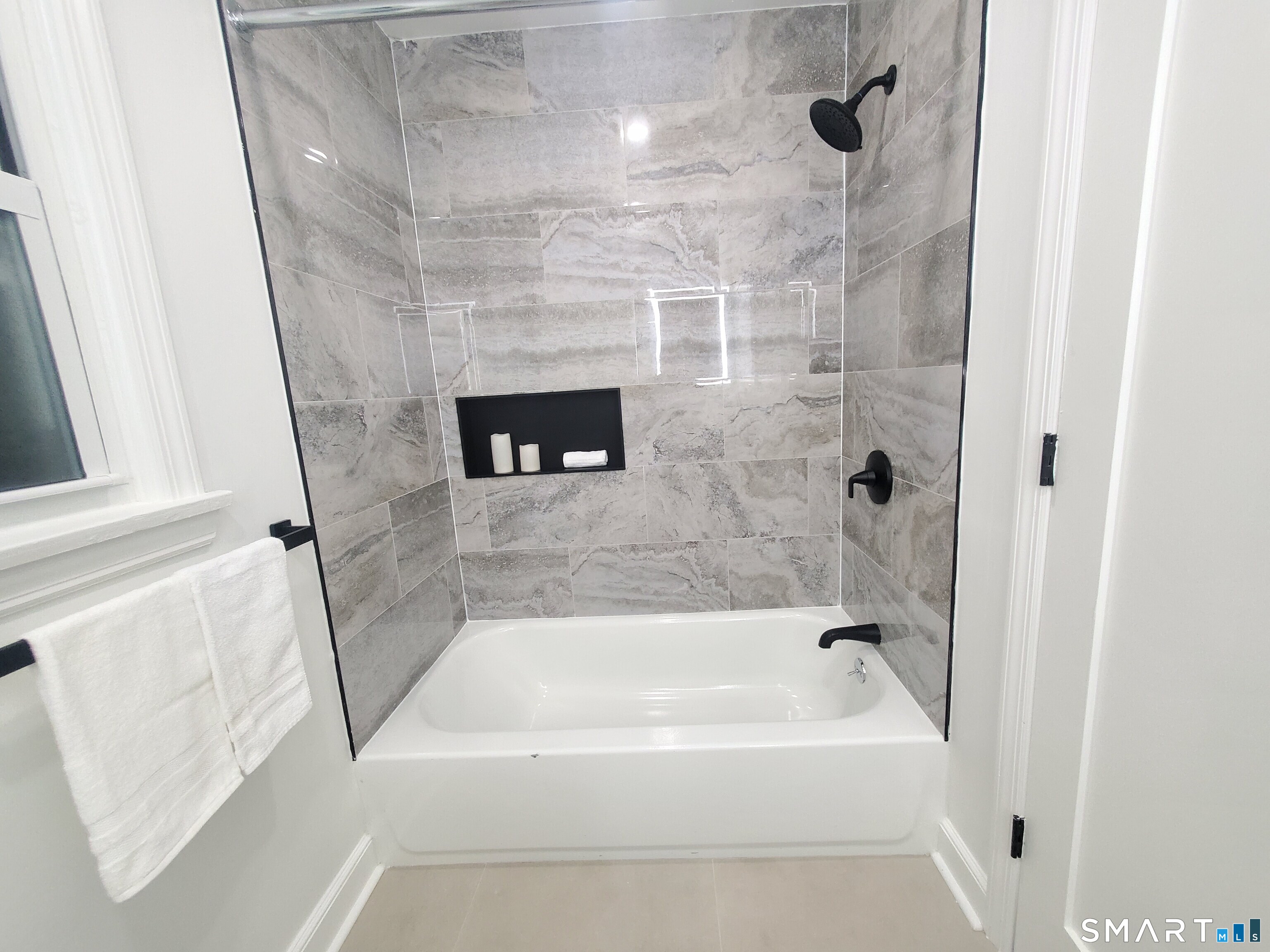 Photo 15 of 17 Woodlawn Avenue, Norwalk, CT