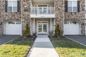 1211 Brookside Court, Unit 1211