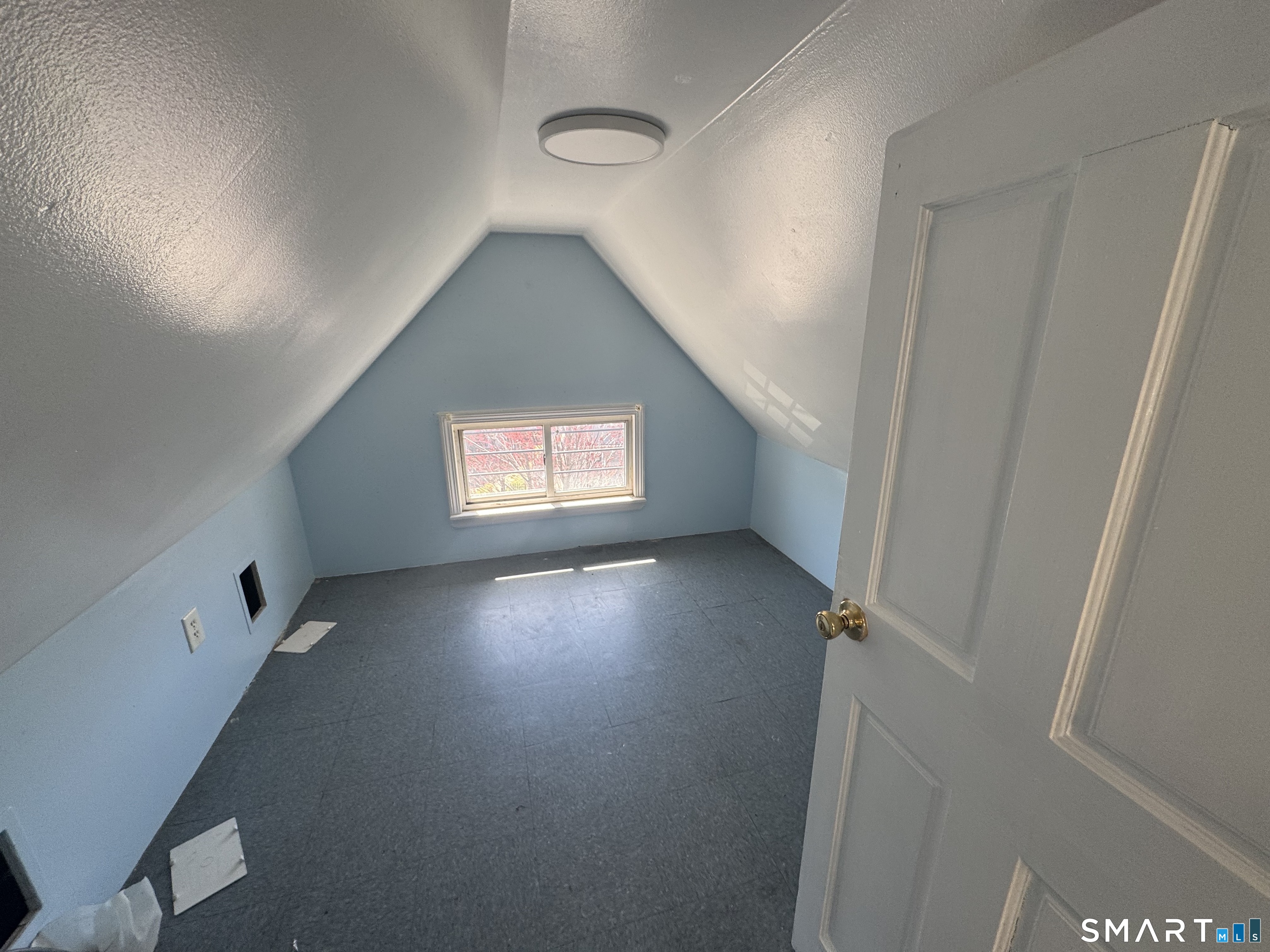 164 Coleman Street Bridgeport CT 06605