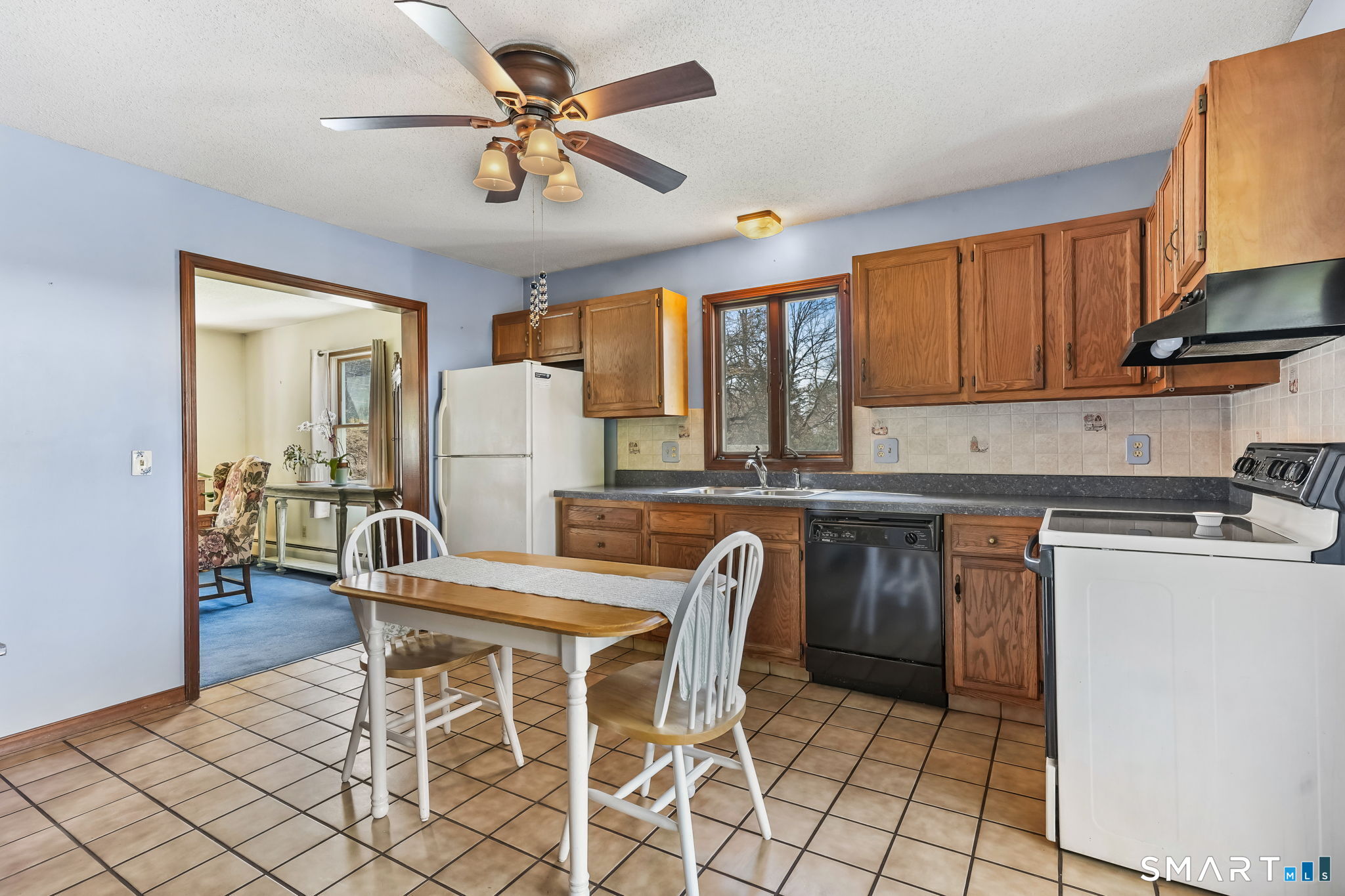 834 Main, Seymour, 06483, 3 Bedrooms Bedrooms, 0 ,2 BathroomsBathrooms,Single Family For Sale,For Sale,Main,0,24165125