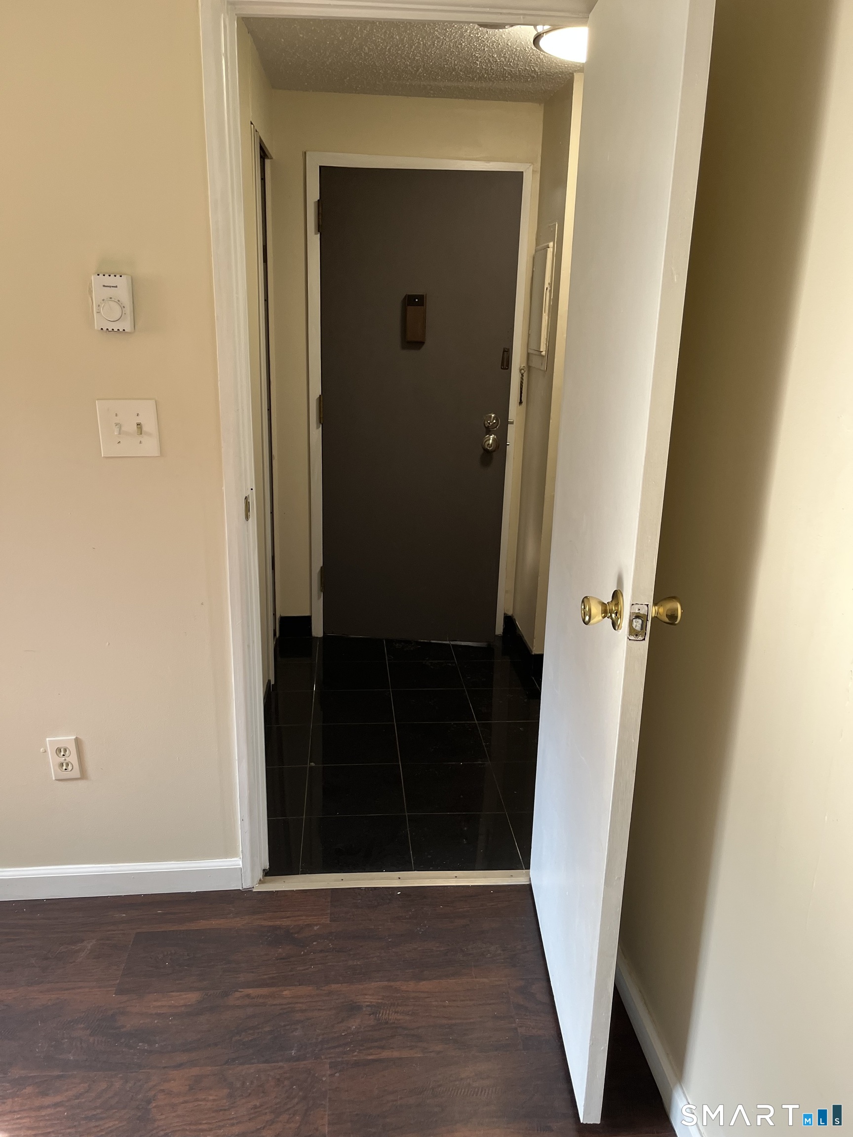 20 Burgundy Hill, Middletown, 06457, 1 Bedroom Bedrooms, 0 ,1 BathroomBathrooms,Residential Rental,For Sale,Burgundy Hill,0,24150707