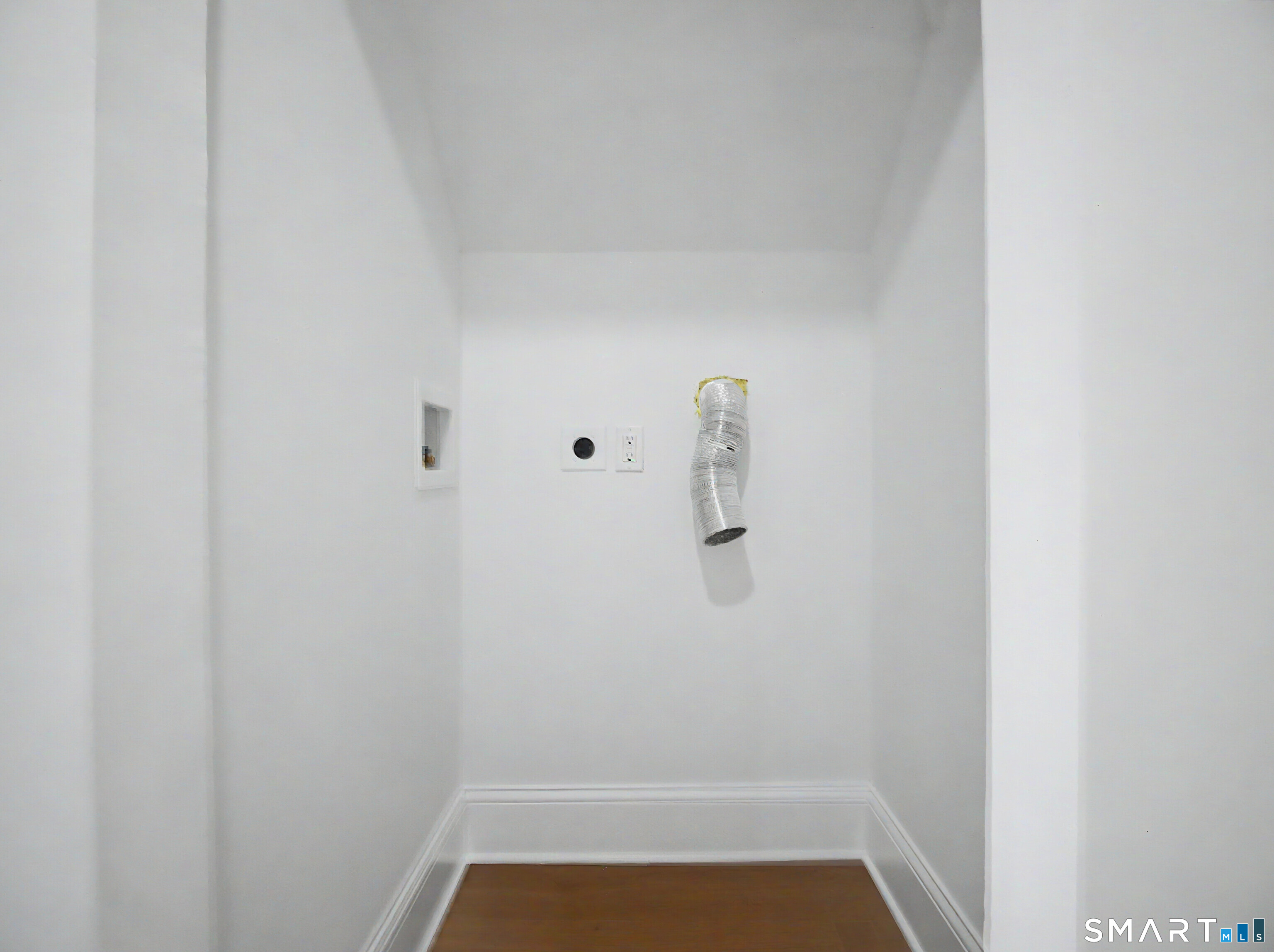 1872 North, Bridgeport, 06604, 2 Bedrooms Bedrooms, 0 ,1 BathroomBathrooms,Residential Rental,For Sale,North,0,24157347