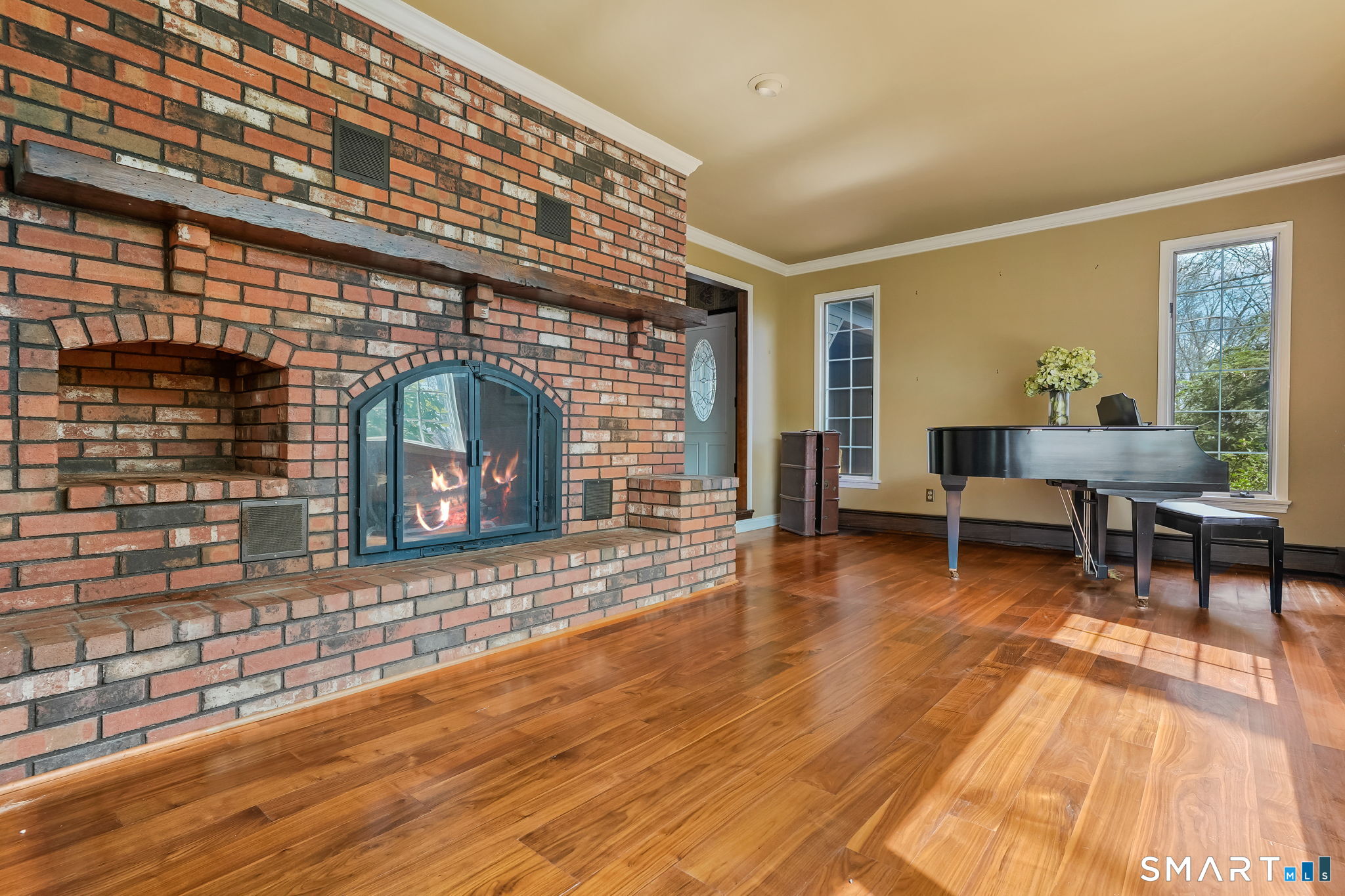 250 Tanglewood, Stratford, 06614, 5 Bedrooms Bedrooms, 0 ,3 BathroomsBathrooms,Single Family For Sale,For Sale,Tanglewood,0,24166814