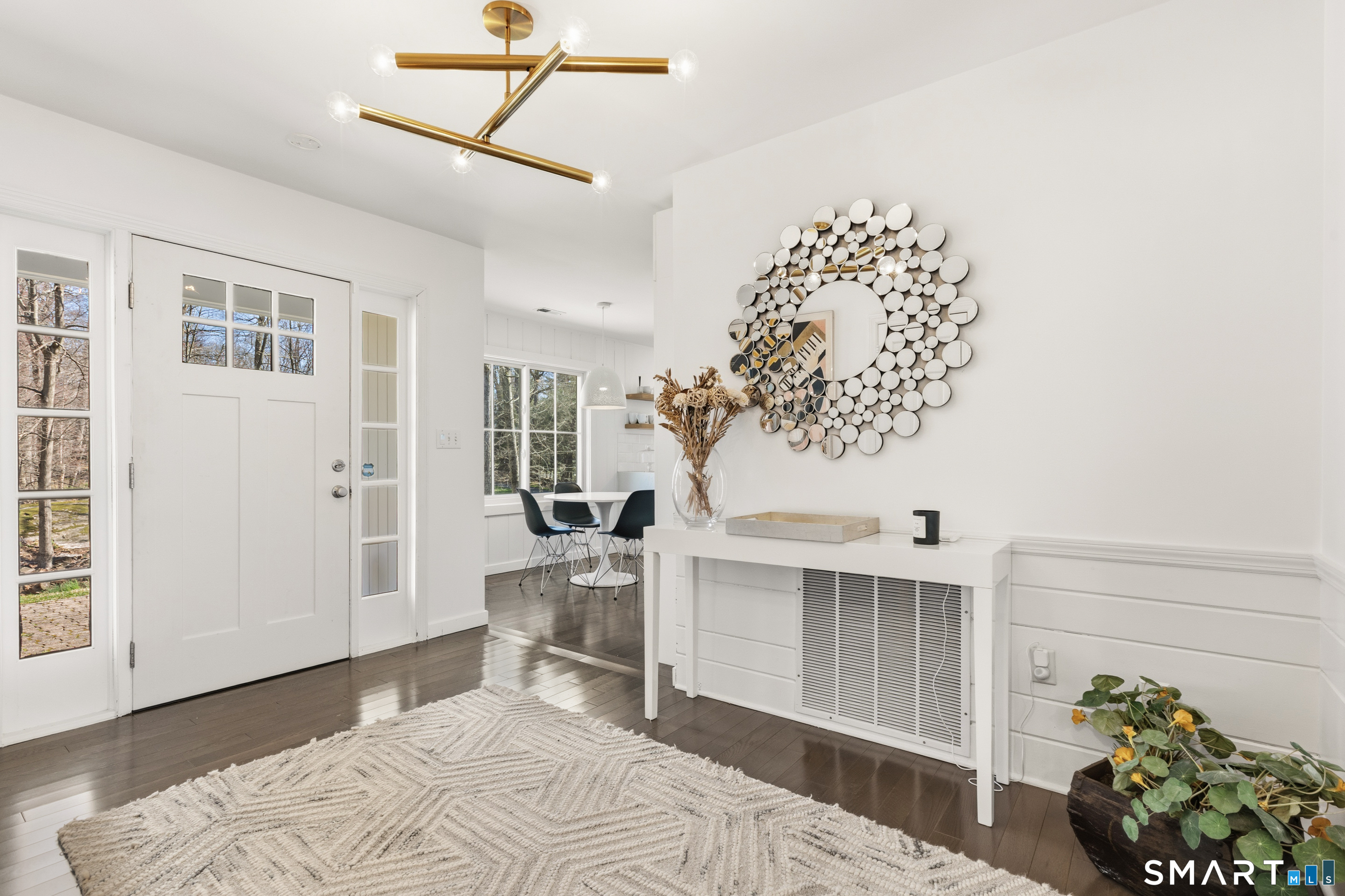 Photo 4 of 24 Timber Lane, Westport, CT