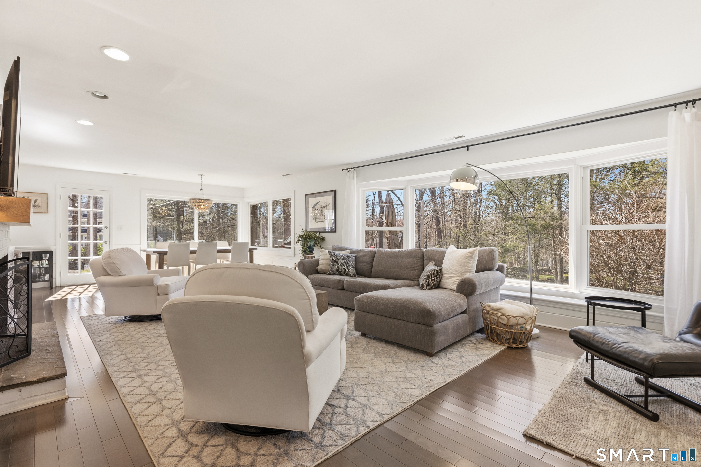 Photo 6 of 24 Timber Lane, Westport, CT