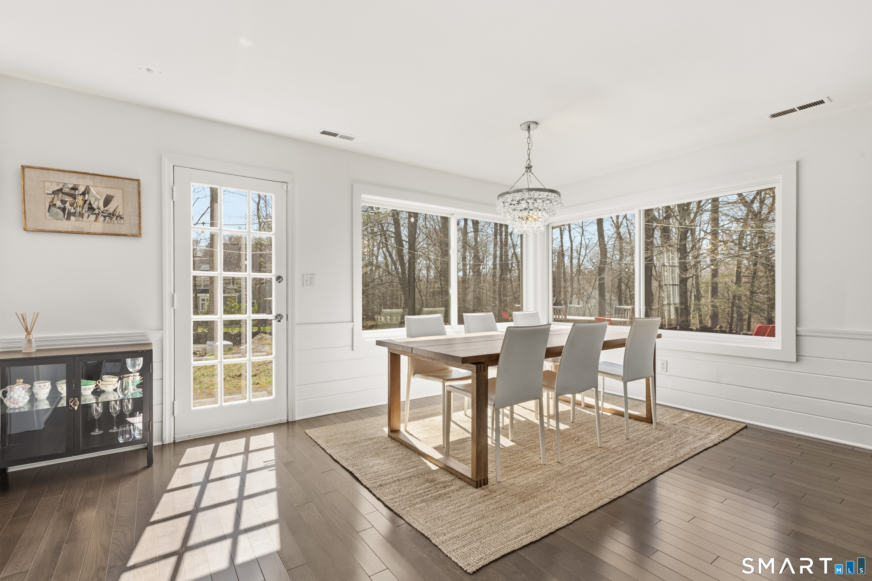 Photo 11 of 24 Timber Lane, Westport, CT