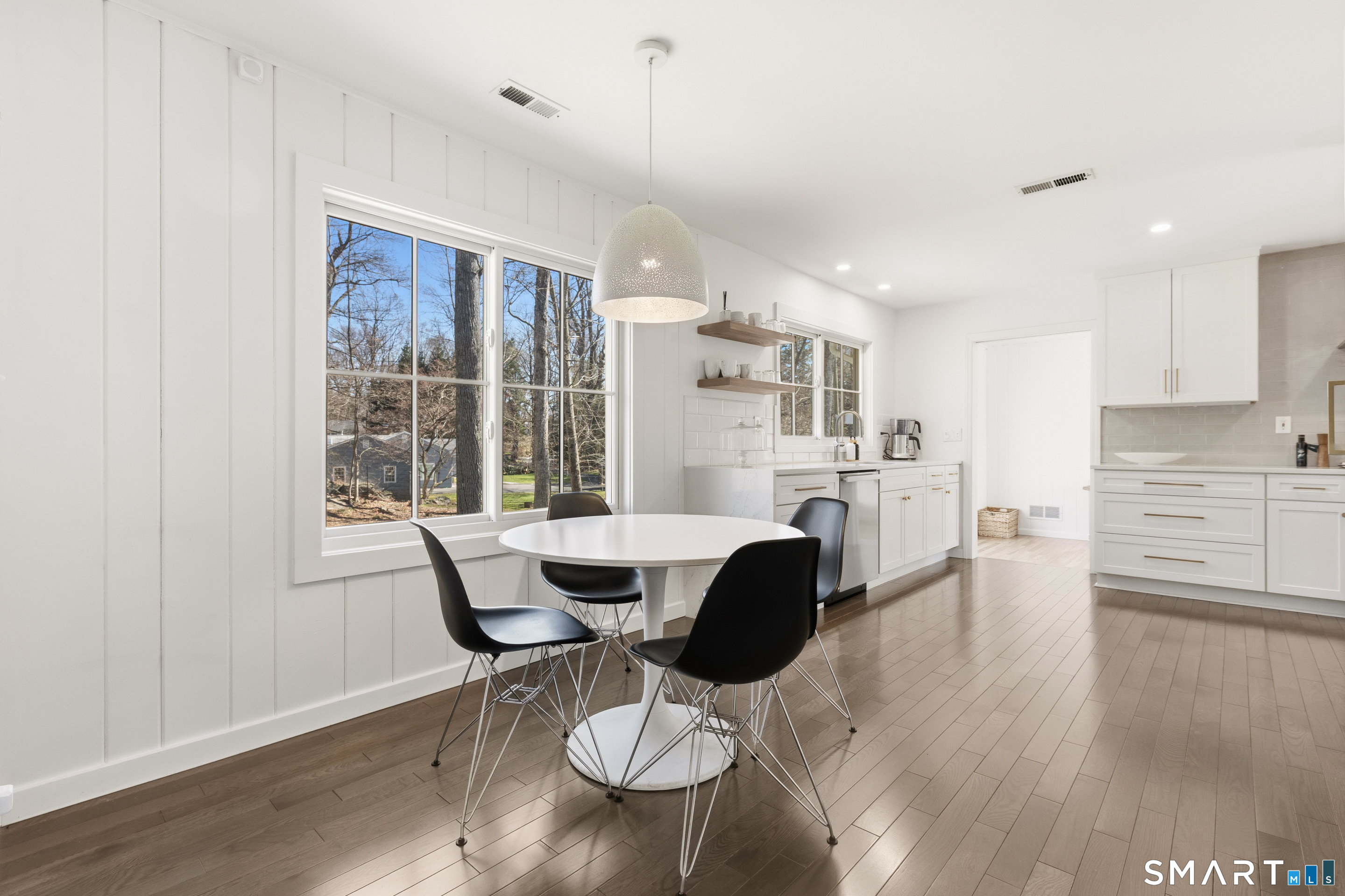 Photo 14 of 24 Timber Lane, Westport, CT