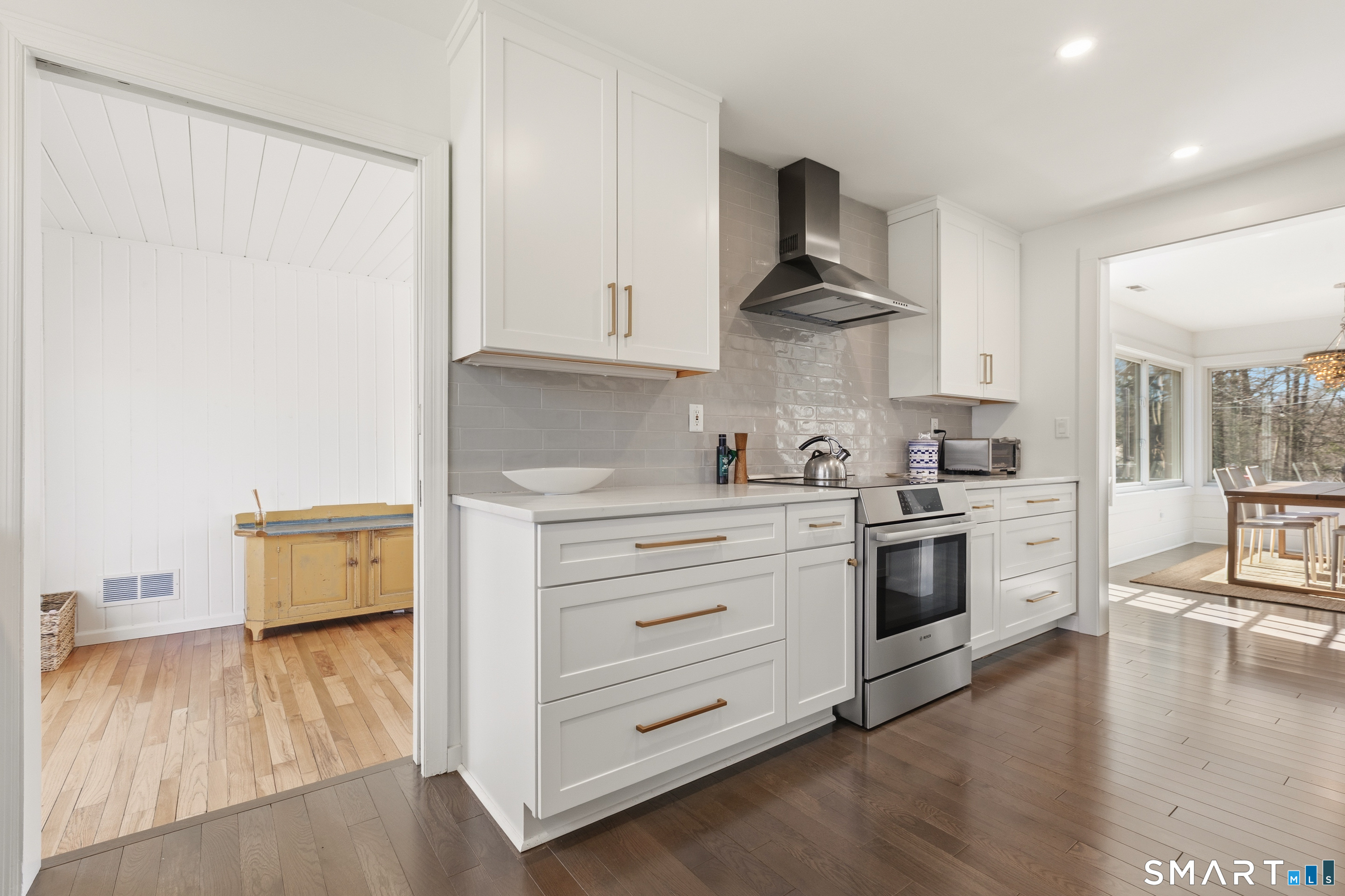 Photo 18 of 24 Timber Lane, Westport, CT