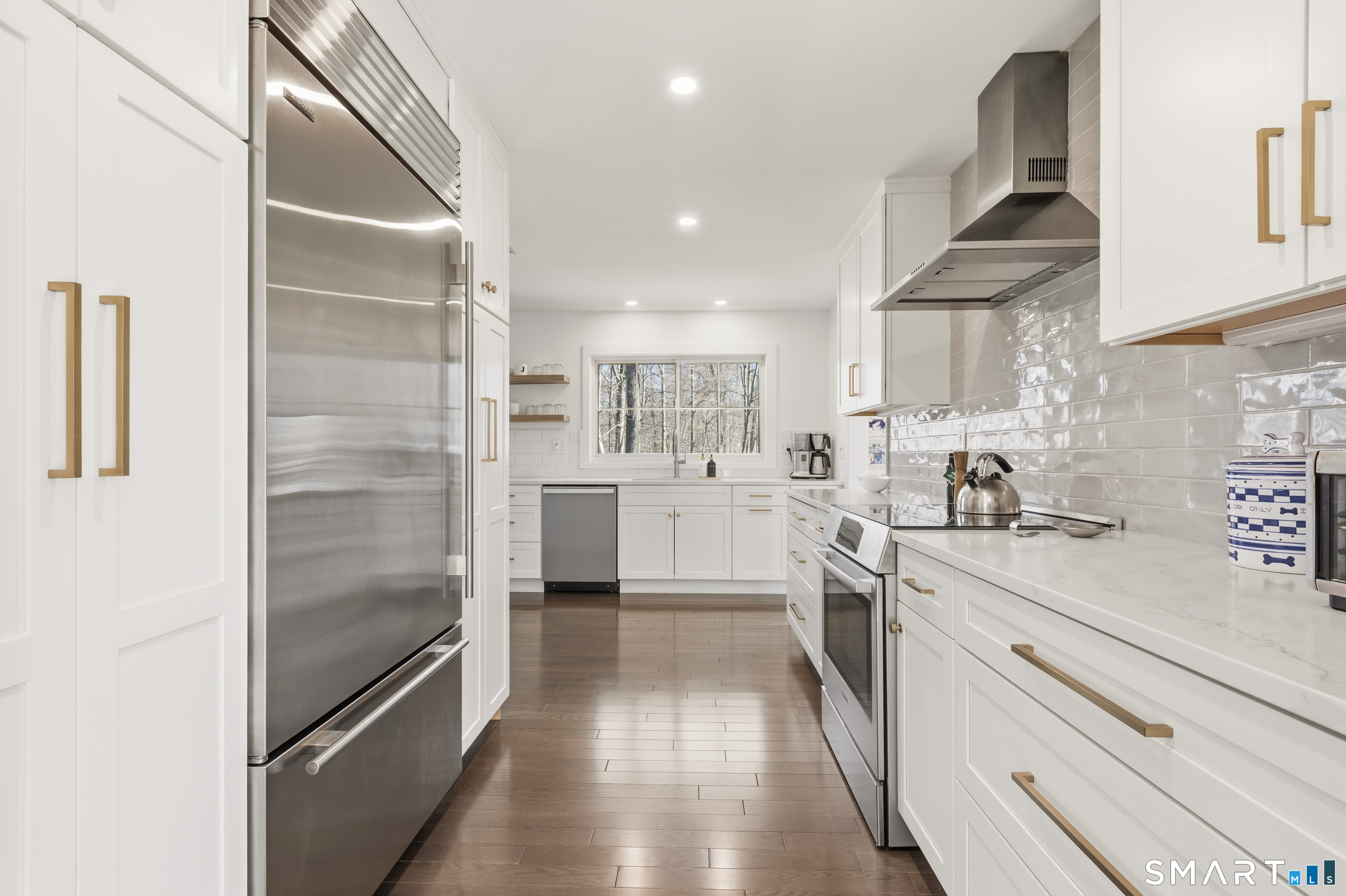 Photo 13 of 24 Timber Lane, Westport, CT