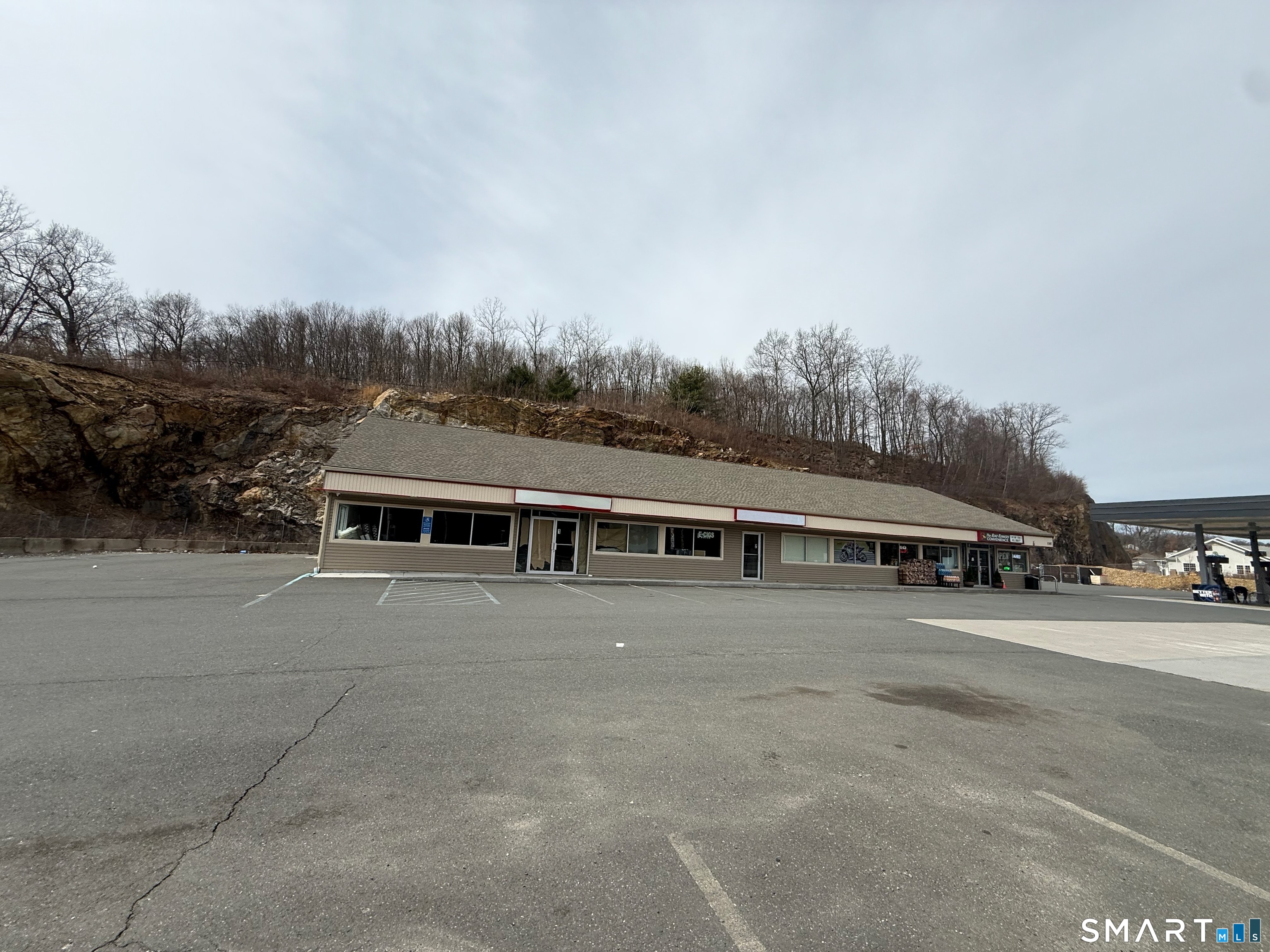 1387 Watertown, Waterbury, 06708, 0 , 0 ,0,Commercial For Lease,For Rent,Watertown,0,24162260