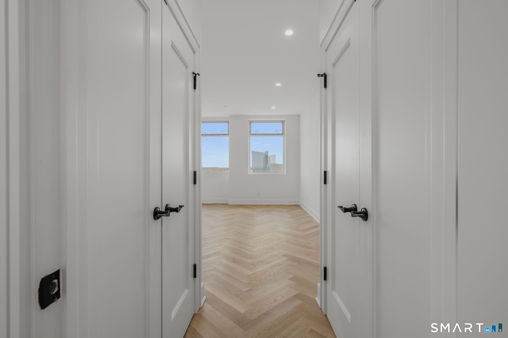 586 Thames, Norwich, 06360, 3 Bedrooms Bedrooms, 0 ,3 BathroomsBathrooms,Condo/co-op For Sale,For Sale,Thames,0,24167737
