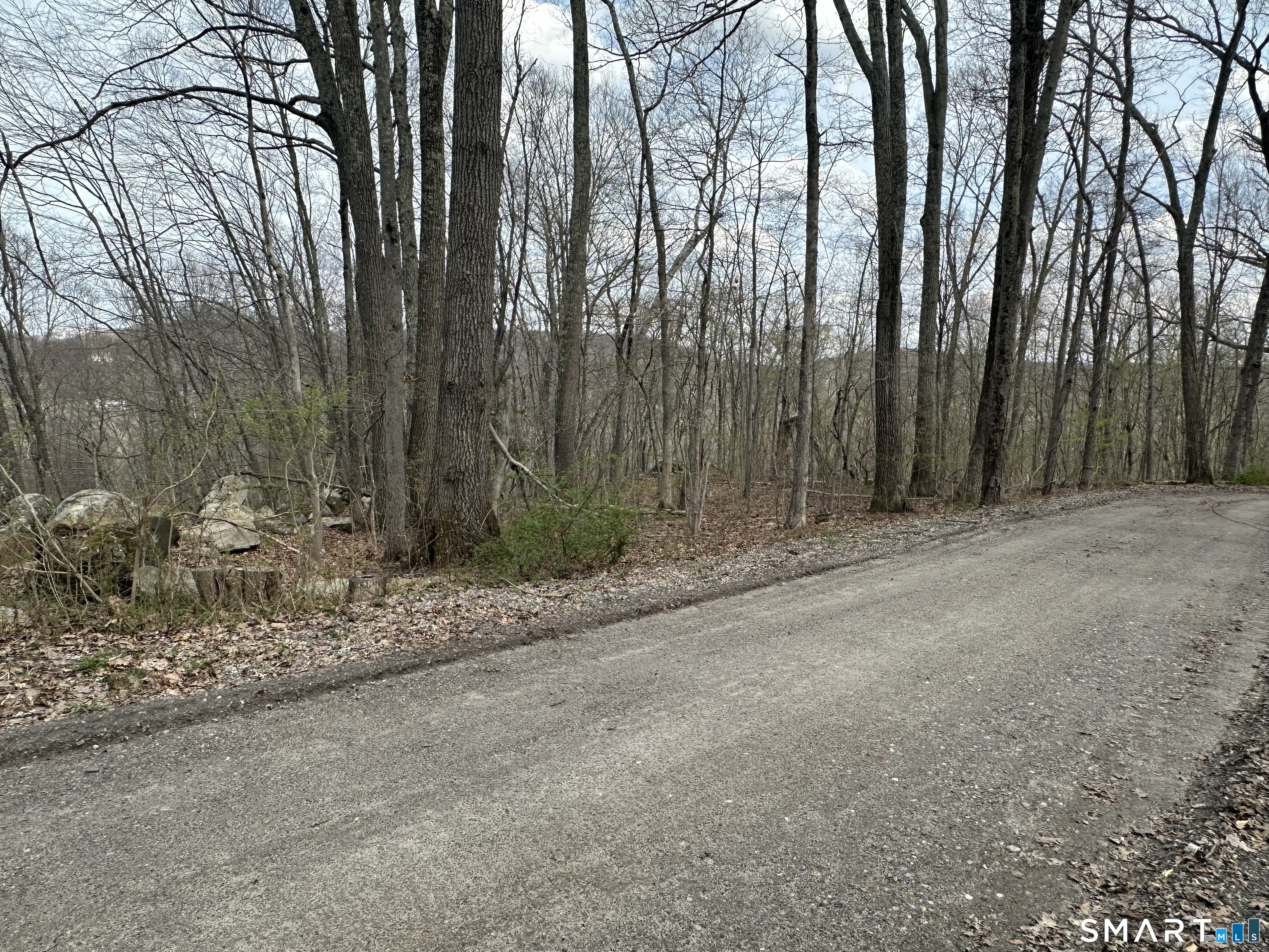 11th image of 40 Frenchmans Rd, New Milford, CT 06776 | MLS# 24168108