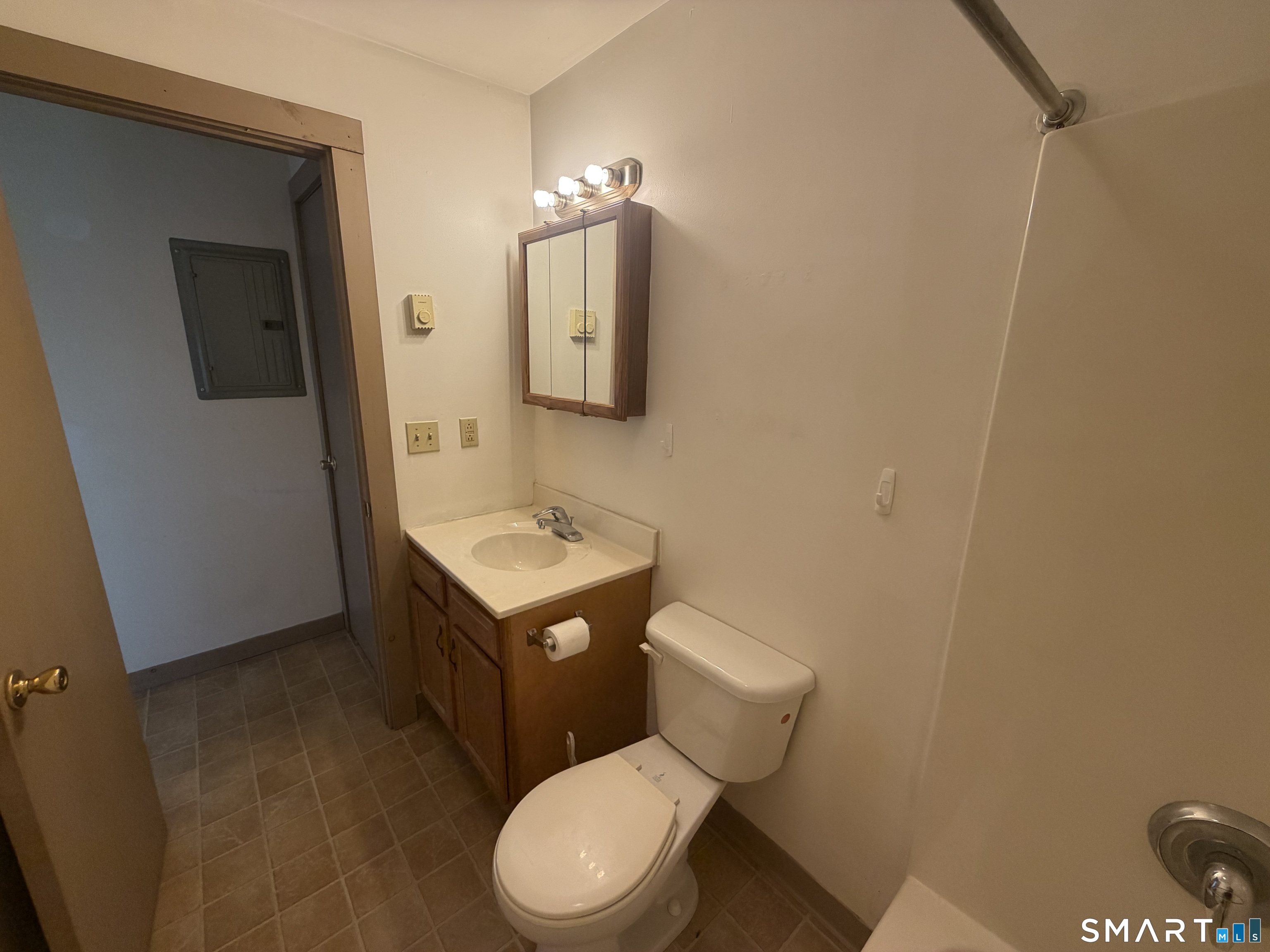 277 N. Main, Winchester, 06098, 1 Bedroom Bedrooms, 0 ,1 BathroomBathrooms,Residential Rental,For Sale,N. Main,0,24167896