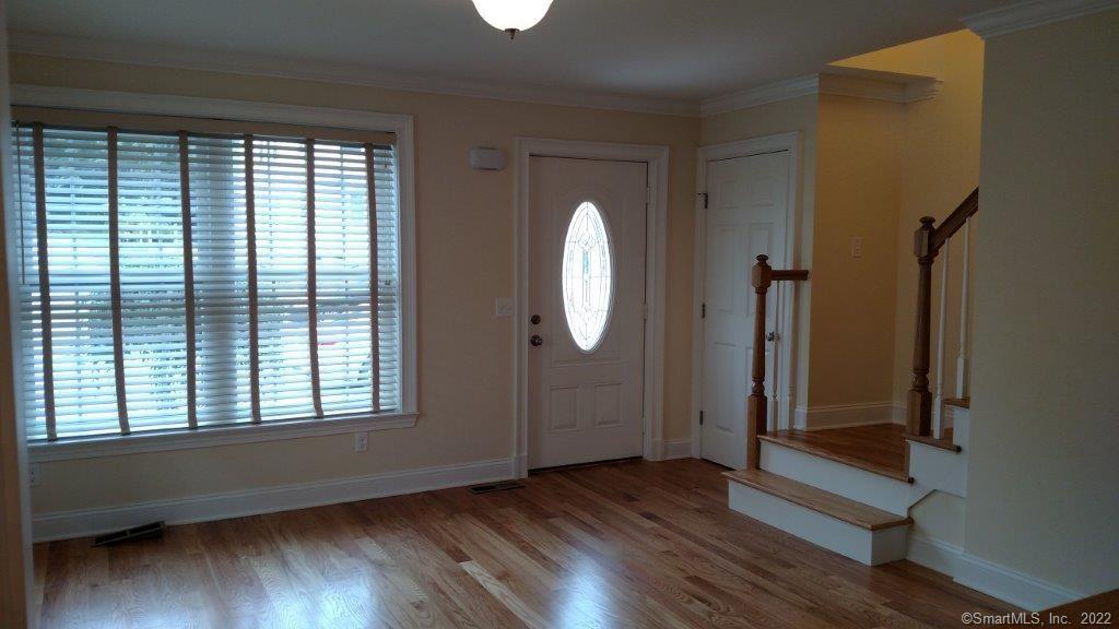 1 Hamilton, New London, 06320, 2 Bedrooms Bedrooms, 0 ,1 BathroomBathrooms,Residential Rental,For Sale,Hamilton,0,24168223