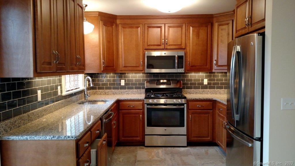 1 Hamilton, New London, 06320, 2 Bedrooms Bedrooms, 0 ,1 BathroomBathrooms,Residential Rental,For Sale,Hamilton,0,24168223