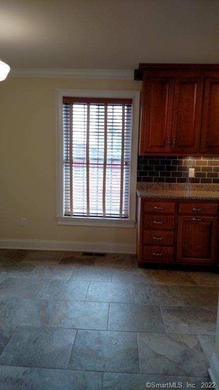 1 Hamilton, New London, 06320, 2 Bedrooms Bedrooms, 0 ,1 BathroomBathrooms,Residential Rental,For Sale,Hamilton,0,24168223