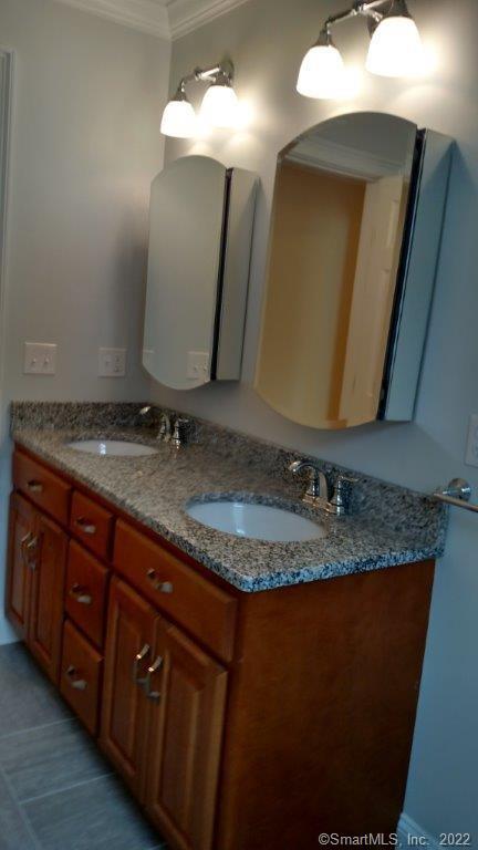1 Hamilton, New London, 06320, 2 Bedrooms Bedrooms, 0 ,1 BathroomBathrooms,Residential Rental,For Sale,Hamilton,0,24168223