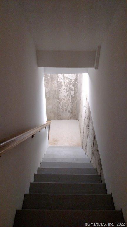1 Hamilton, New London, 06320, 2 Bedrooms Bedrooms, 0 ,1 BathroomBathrooms,Residential Rental,For Sale,Hamilton,0,24168223