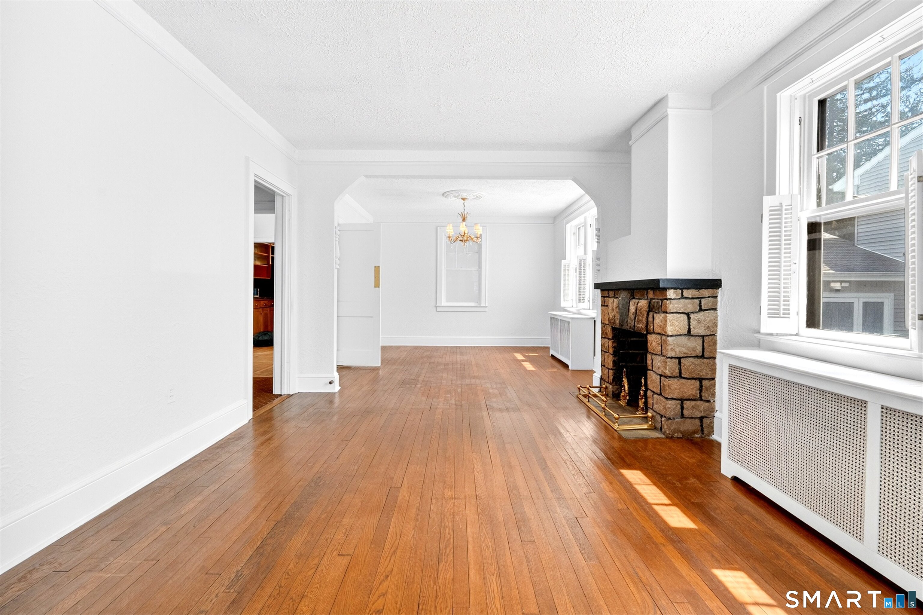 83 Hoyt, Darien, 06820, 3 Bedrooms Bedrooms, 0 ,1 BathroomBathrooms,Single Family For Sale,For Sale,Hoyt,0,24166371