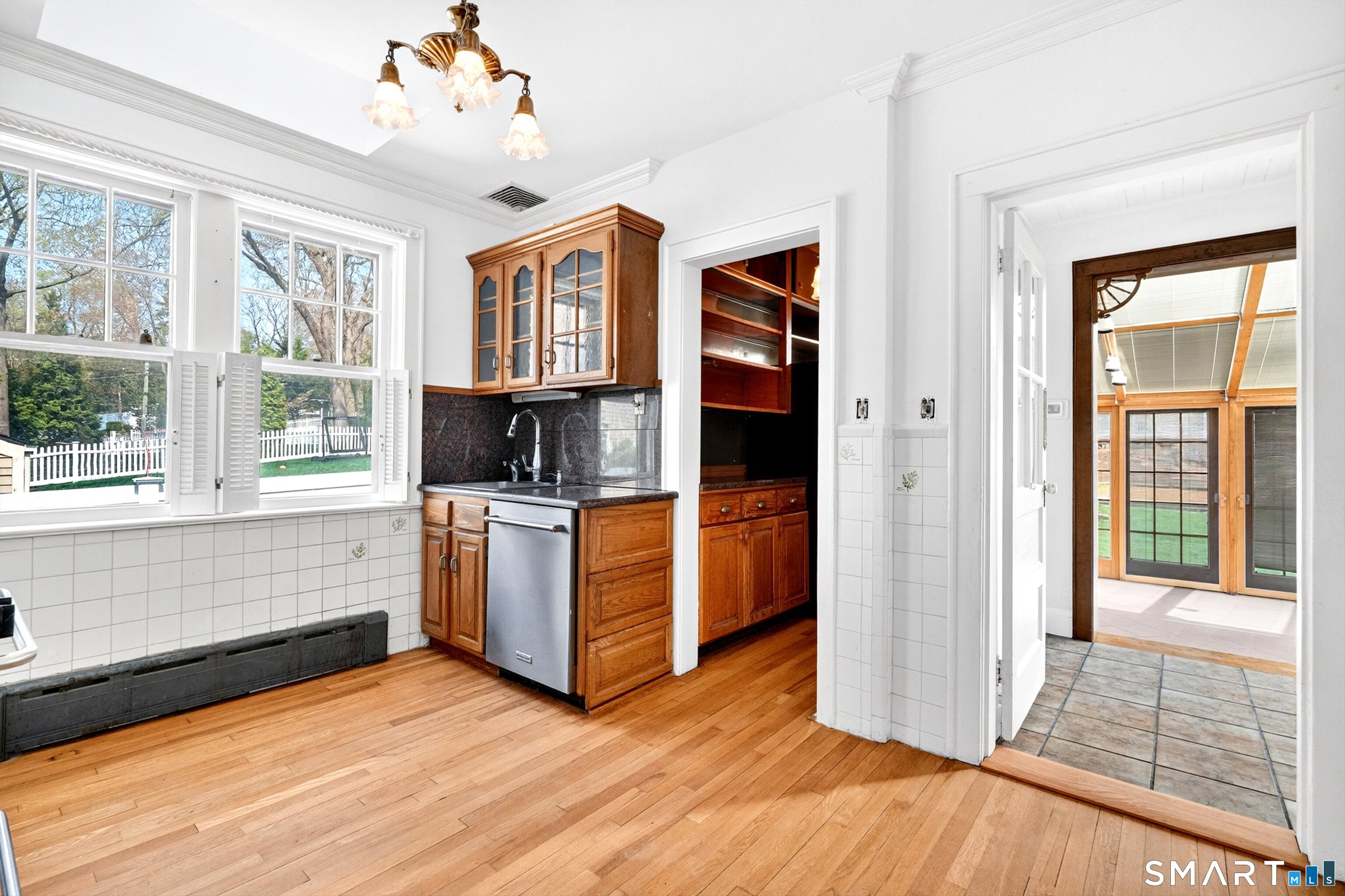 83 Hoyt, Darien, 06820, 3 Bedrooms Bedrooms, 0 ,1 BathroomBathrooms,Single Family For Sale,For Sale,Hoyt,0,24166371