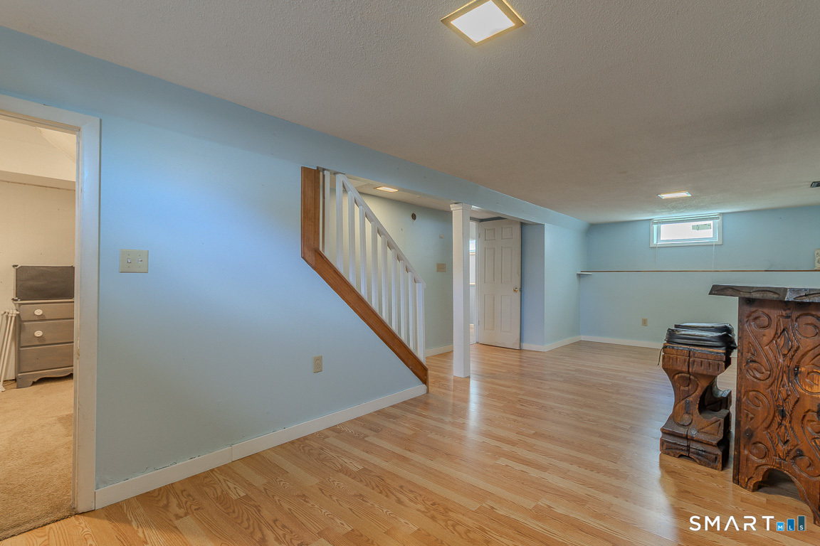 65 Lawncrest Drive