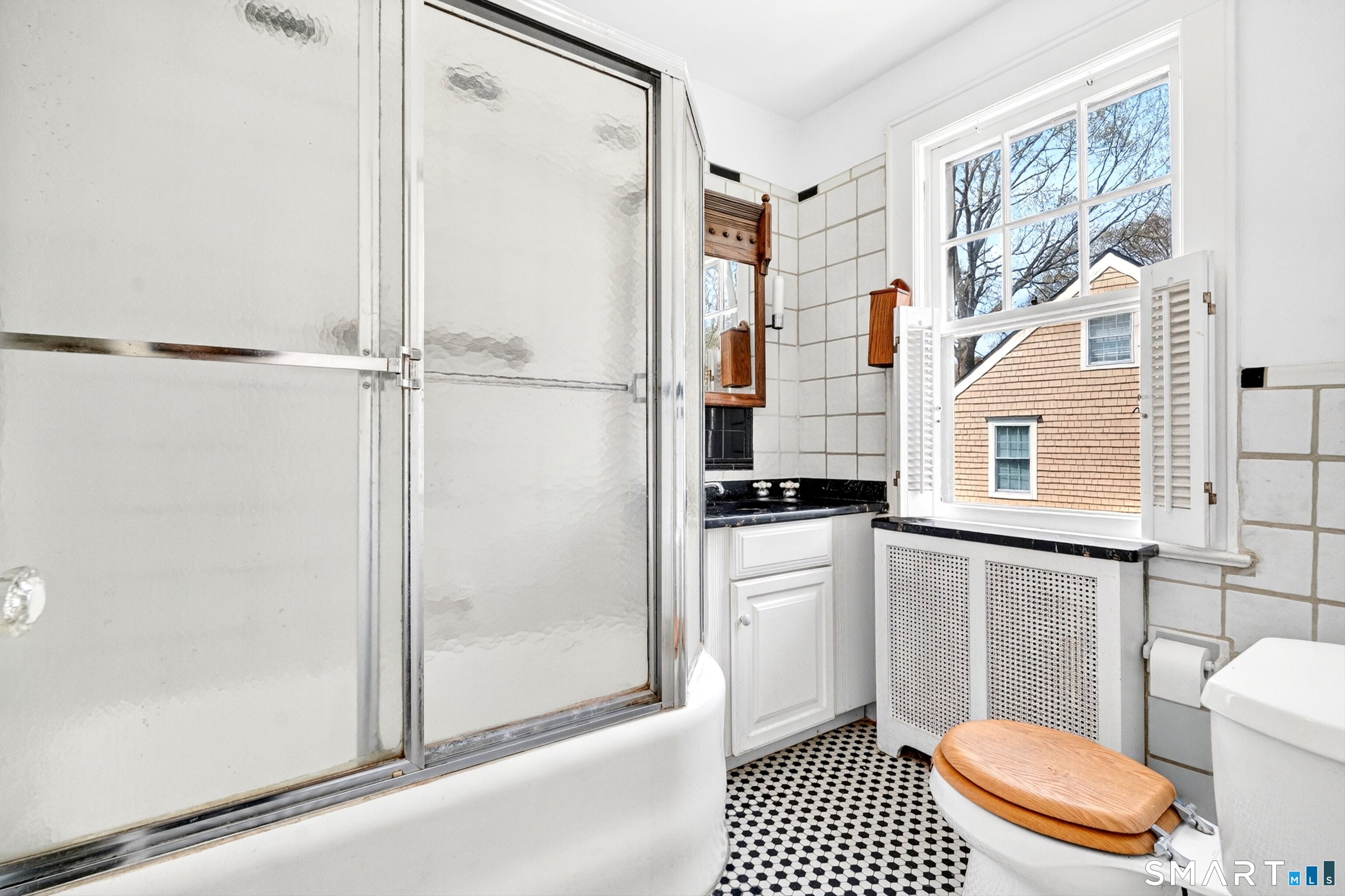 83 Hoyt, Darien, 06820, 3 Bedrooms Bedrooms, 0 ,1 BathroomBathrooms,Single Family For Sale,For Sale,Hoyt,0,24166371
