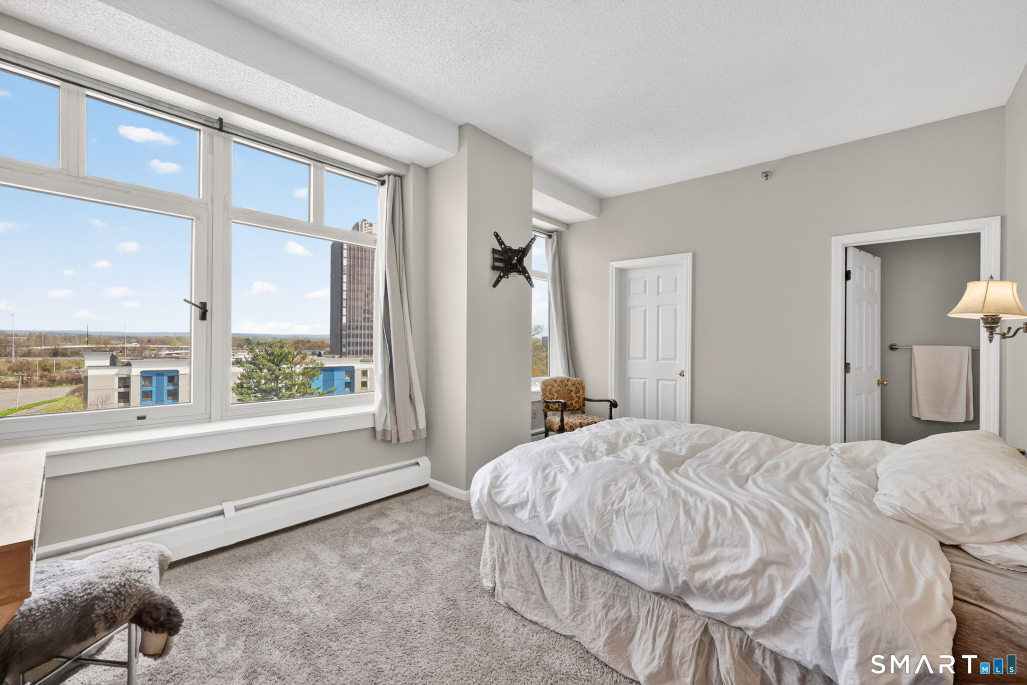 235 River, East Hartford, 06108, 2 Bedrooms Bedrooms, 0 ,2 BathroomsBathrooms,Condo/co-op For Sale,For Sale,River,0,24153282