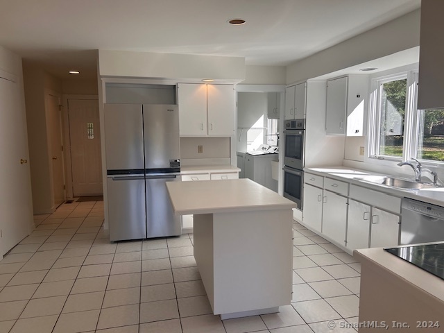28 Punch Bowl, Westport, 06880, 3 Bedrooms Bedrooms, 0 ,2 BathroomsBathrooms,Residential Rental,For Sale,Punch Bowl,0,24168423