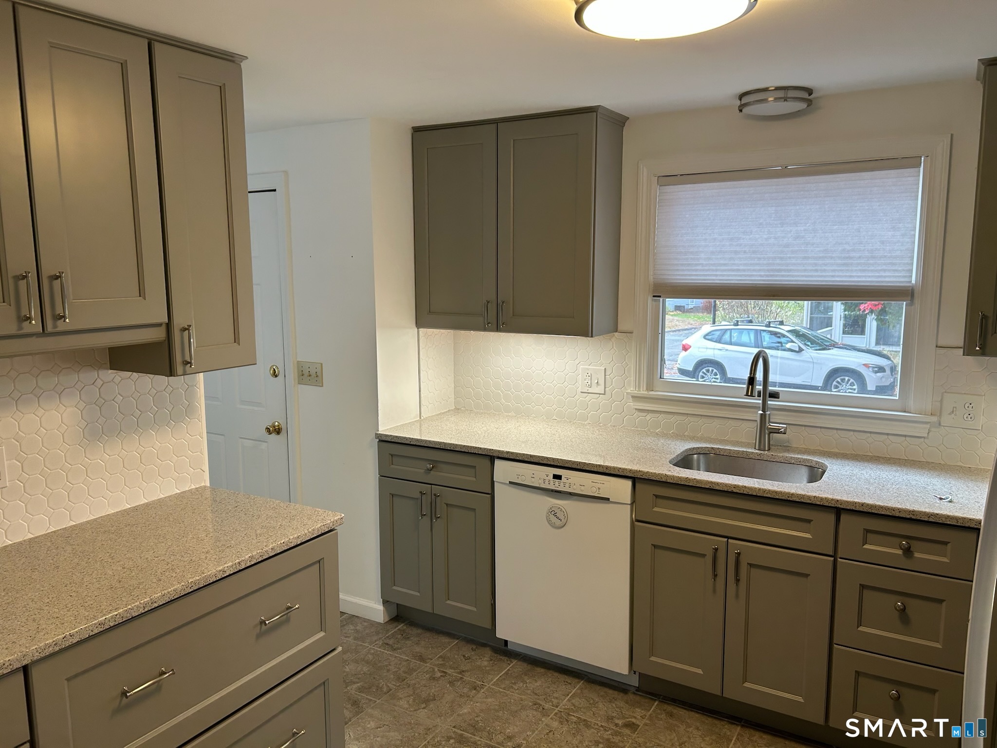 140 Flagg, West Hartford, 06117, 2 Bedrooms Bedrooms, 0 ,1 BathroomBathrooms,Residential Rental,For Sale,Flagg,0,24168561