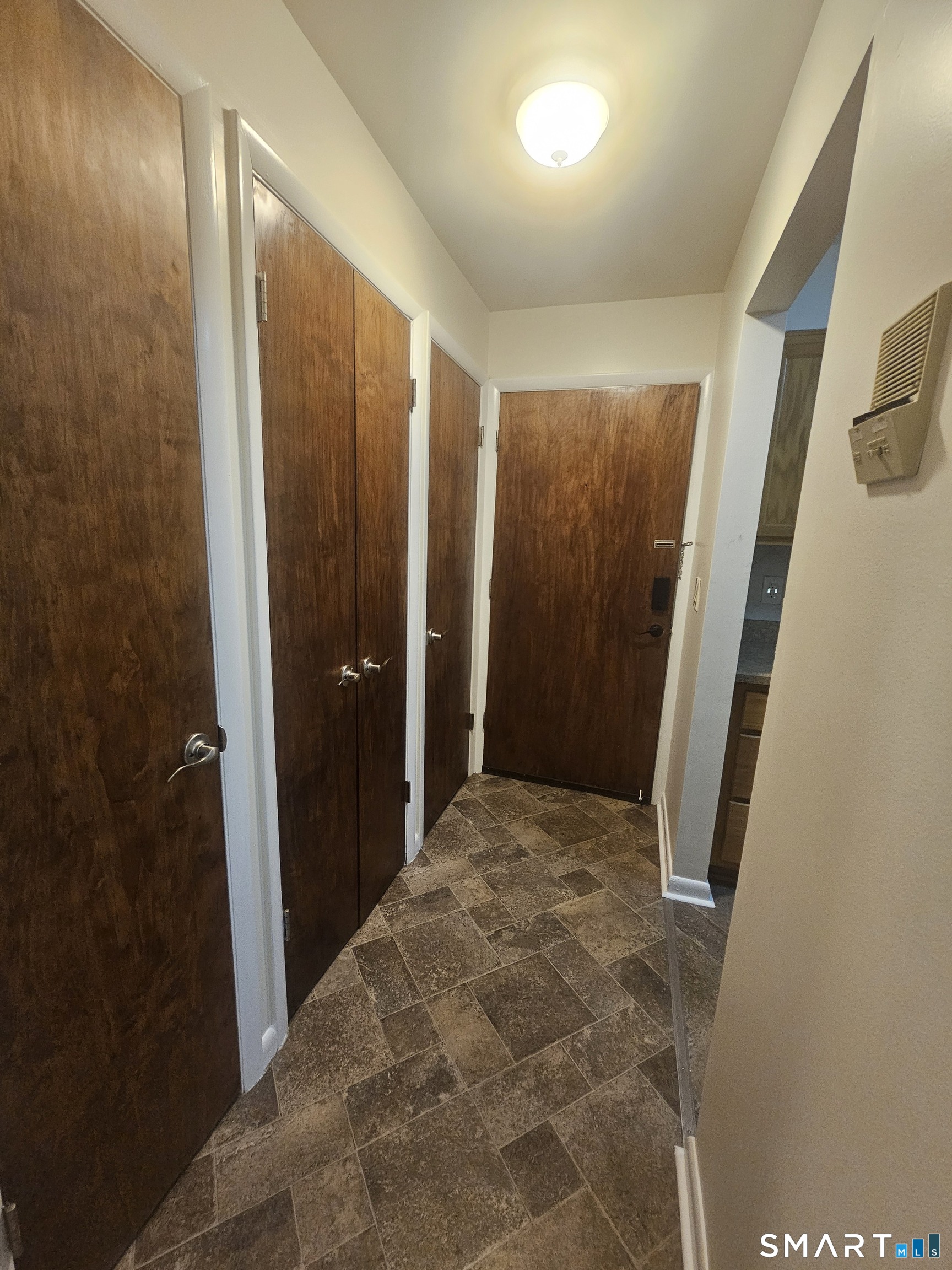 1455 Madison, Bridgeport, 06606, 1 Bedroom Bedrooms, 0 ,1 BathroomBathrooms,Residential Rental,For Sale,Madison,0,24167935