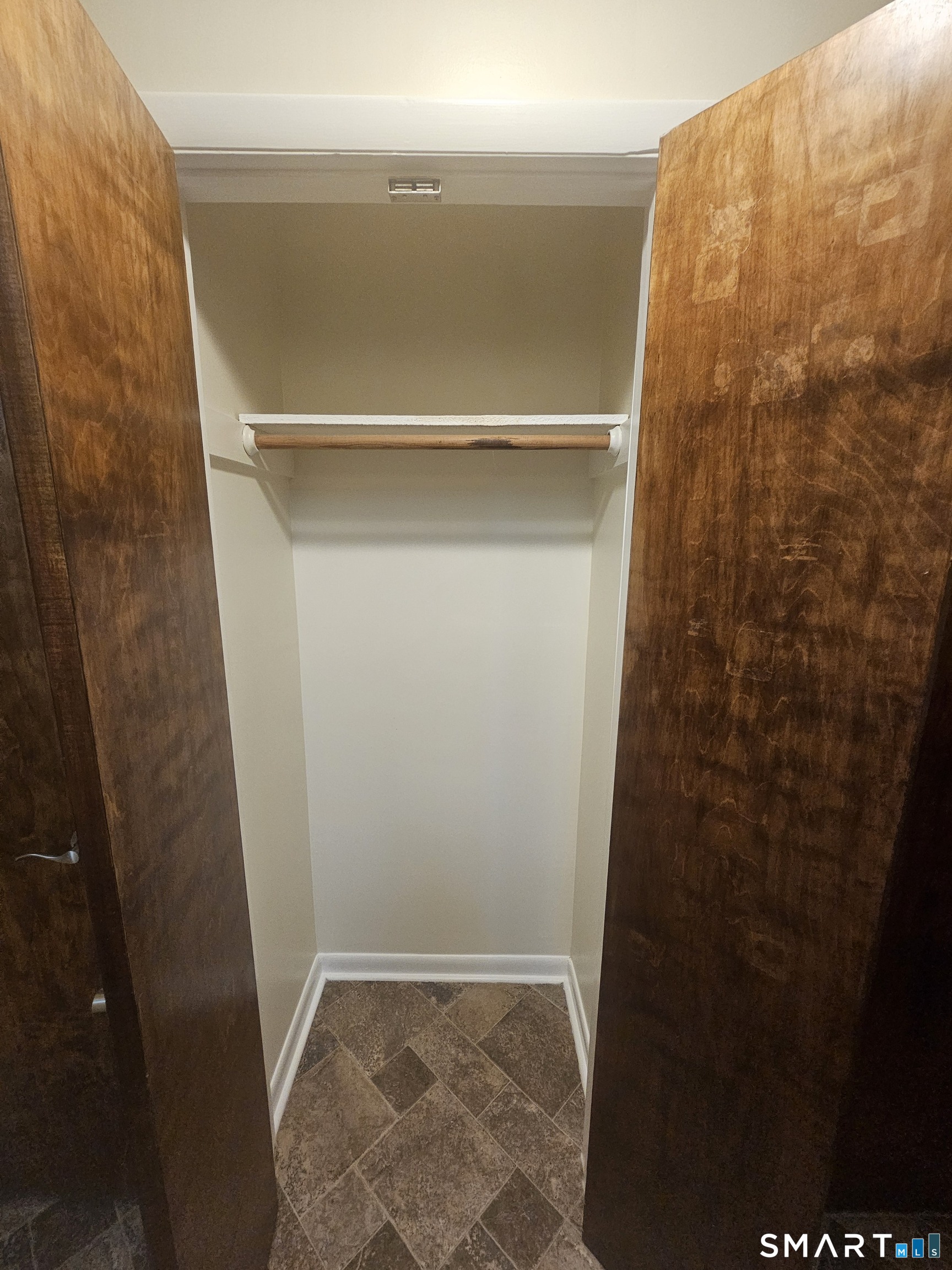 1455 Madison, Bridgeport, 06606, 1 Bedroom Bedrooms, 0 ,1 BathroomBathrooms,Residential Rental,For Sale,Madison,0,24167935