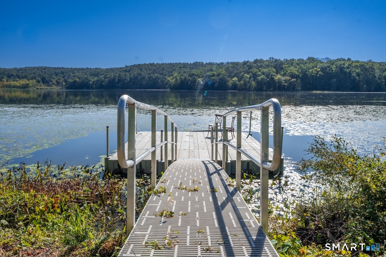 69 Mudge Pond, Sharon, 06069, 1 Bedroom Bedrooms, 0 ,2 BathroomsBathrooms,Residential Rental,For Sale,Mudge Pond,0,24168419