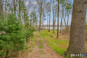 Path from cul de sac to the assn beach area