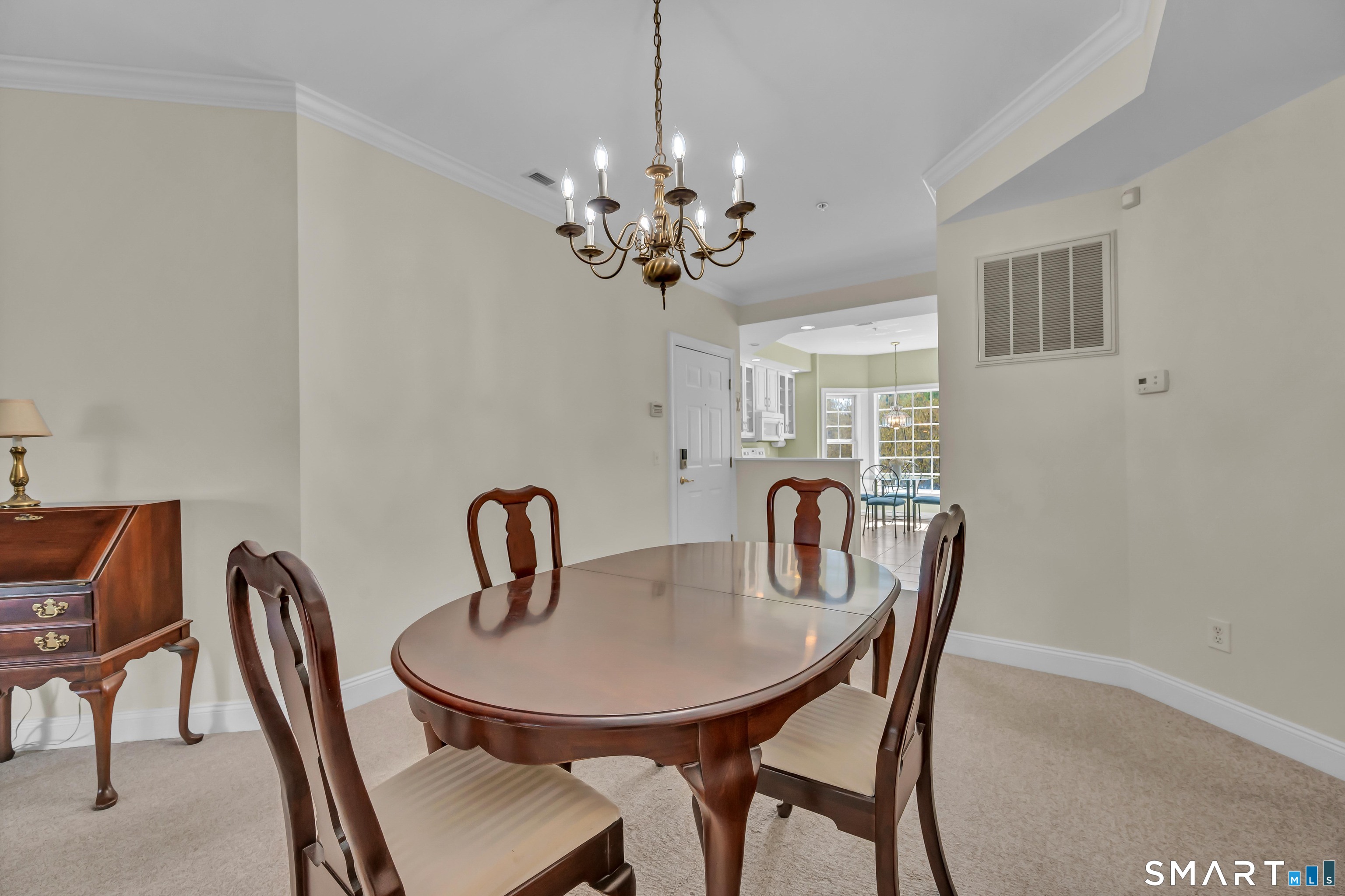 10 Hayestown, Danbury, 06811, 2 Bedrooms Bedrooms, 0 ,2 BathroomsBathrooms,Condo/co-op For Sale,For Sale,Hayestown,0,24168791