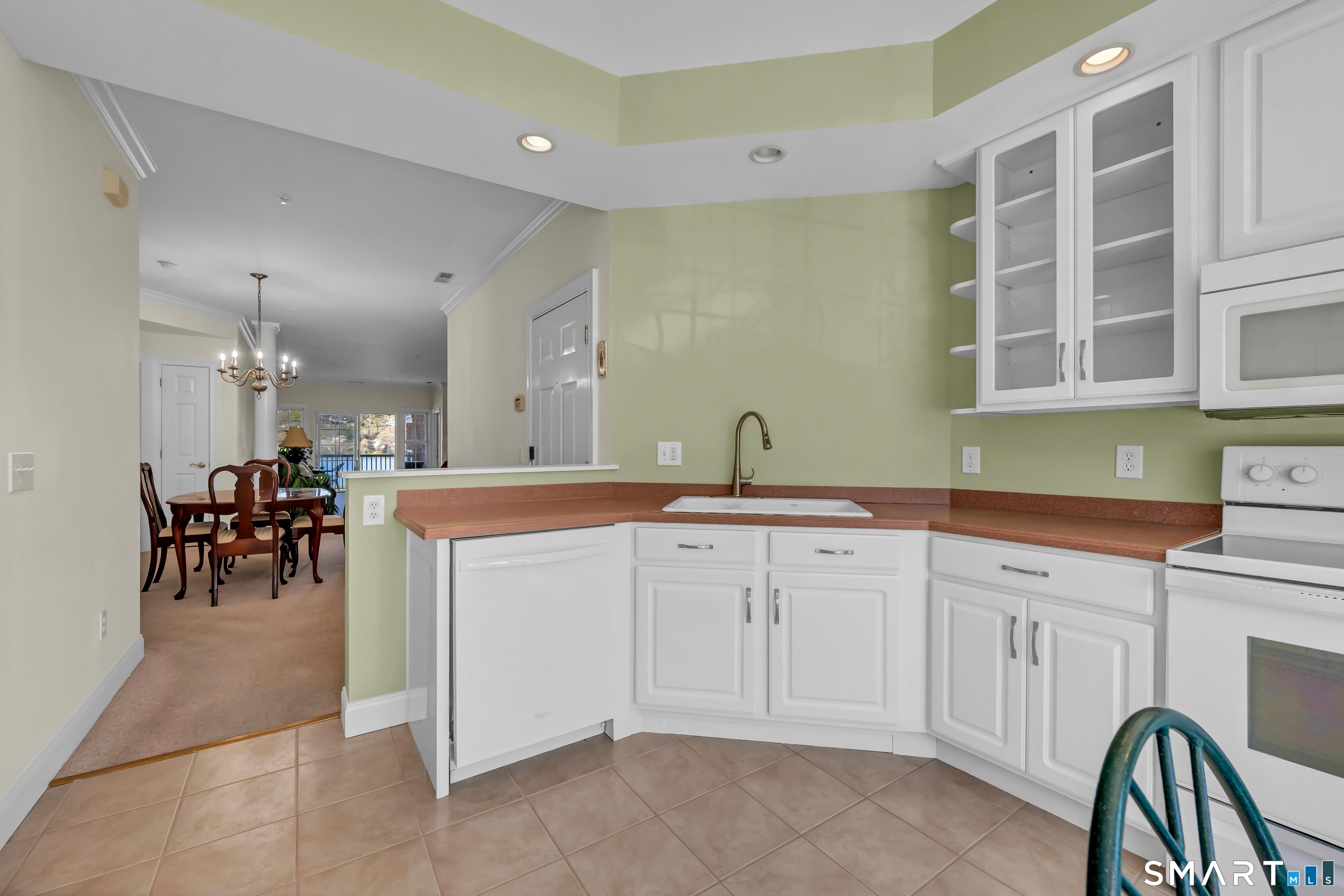10 Hayestown, Danbury, 06811, 2 Bedrooms Bedrooms, 0 ,2 BathroomsBathrooms,Condo/co-op For Sale,For Sale,Hayestown,0,24168791