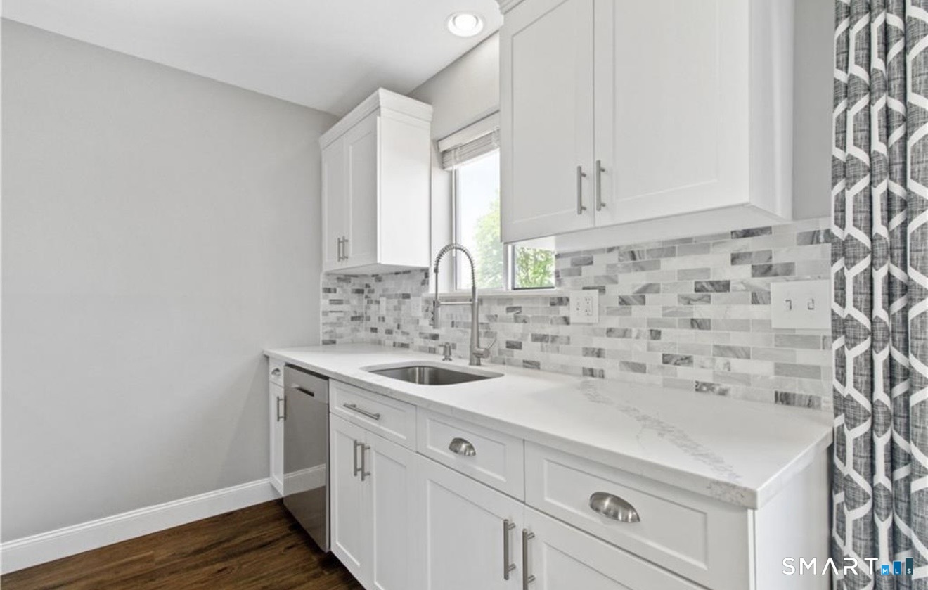 151 Shelter Rock, Danbury, 06810, 2 Bedrooms Bedrooms, 0 ,1 BathroomBathrooms,Condo/co-op For Sale,For Sale,Shelter Rock,0,24169547