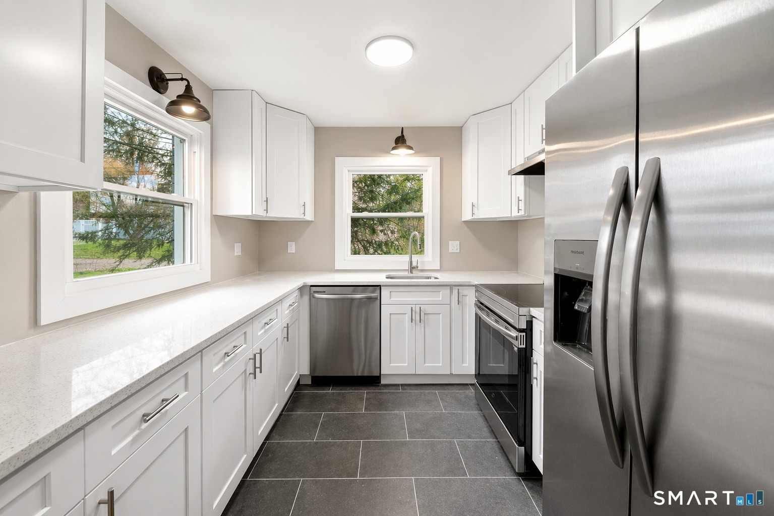 12 Darien, New Fairfield, 06812, 5 Bedrooms Bedrooms, 0 ,2 BathroomsBathrooms,Single Family For Sale,For Sale,Darien,0,24169586