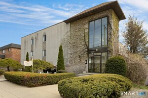 697 Cove Road, Unit 2D