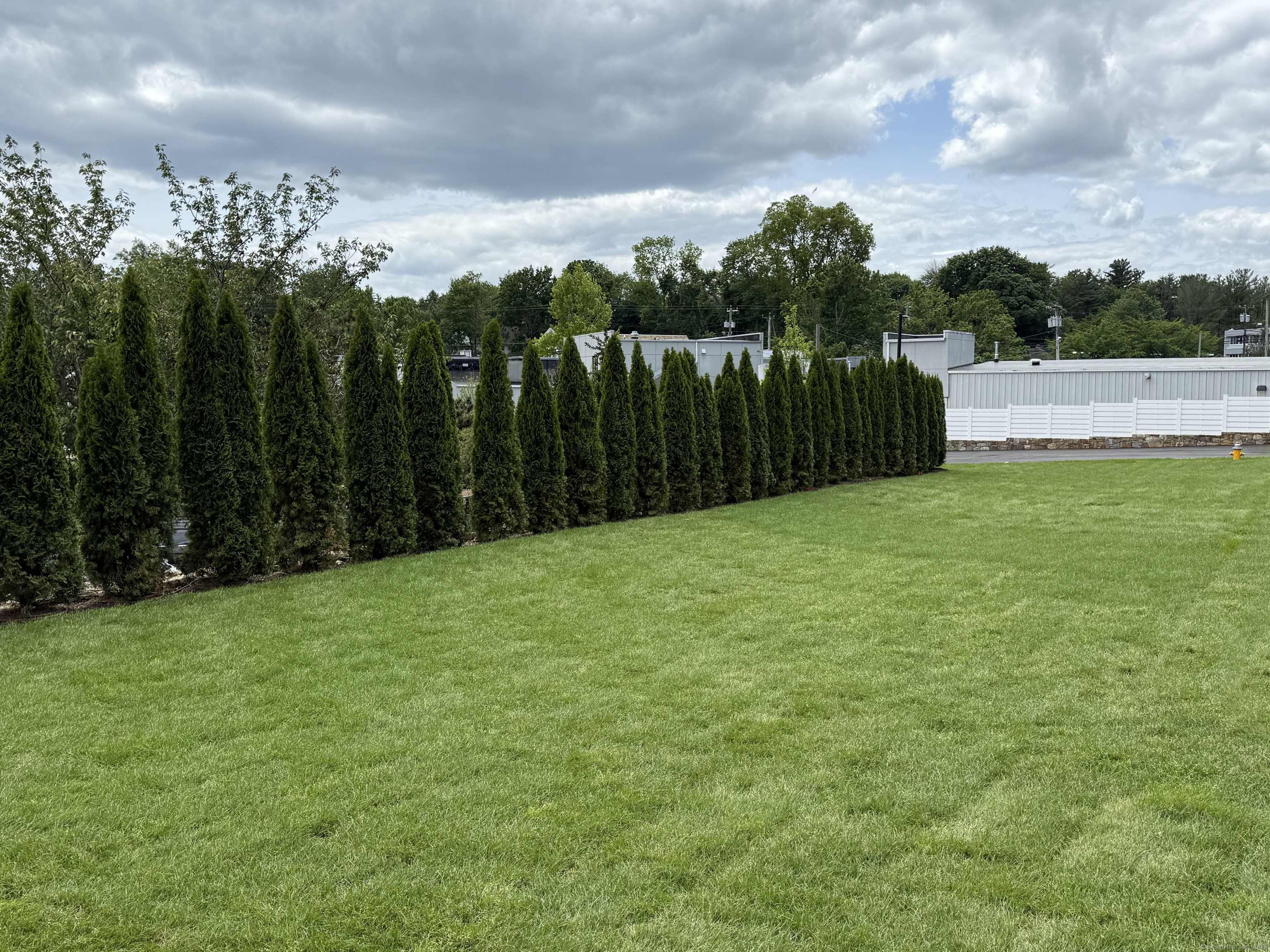 783 Post, Westport, 06880, 2 Bedrooms Bedrooms, 0 ,2 BathroomsBathrooms,Condo/co-op For Sale,For Sale,Post,0,24169865