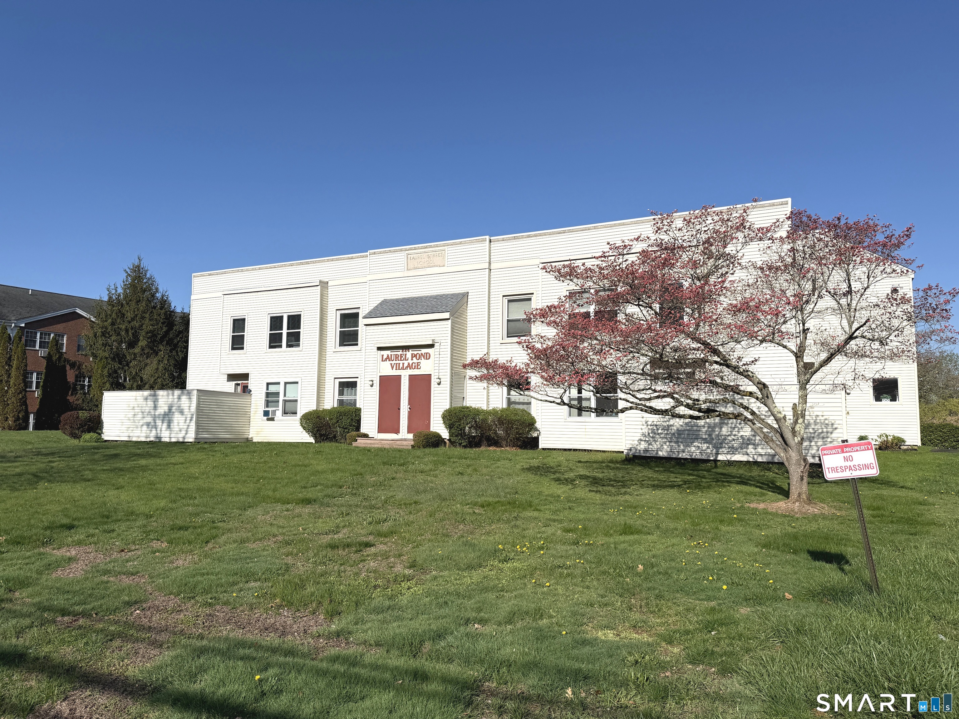 226 Laurel, East Haven, 06512, 2 Bedrooms Bedrooms, 0 ,1 BathroomBathrooms,Condo/co-op For Sale,For Sale,Laurel,0,24169803