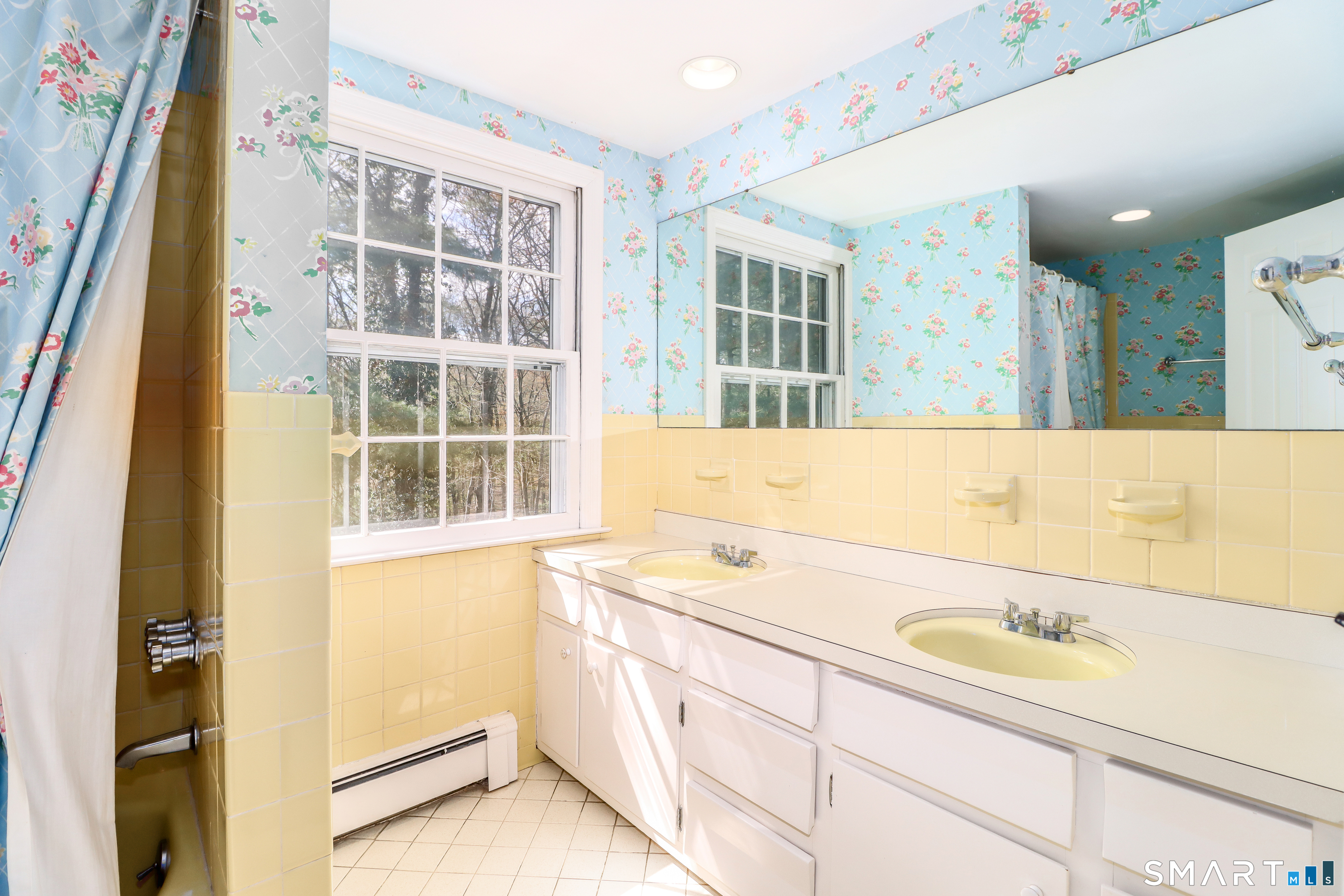 215 Chichester, New Canaan, 06840, 4 Bedrooms Bedrooms, 0 ,2 BathroomsBathrooms,Single Family For Sale,For Sale,Chichester,0,24169806