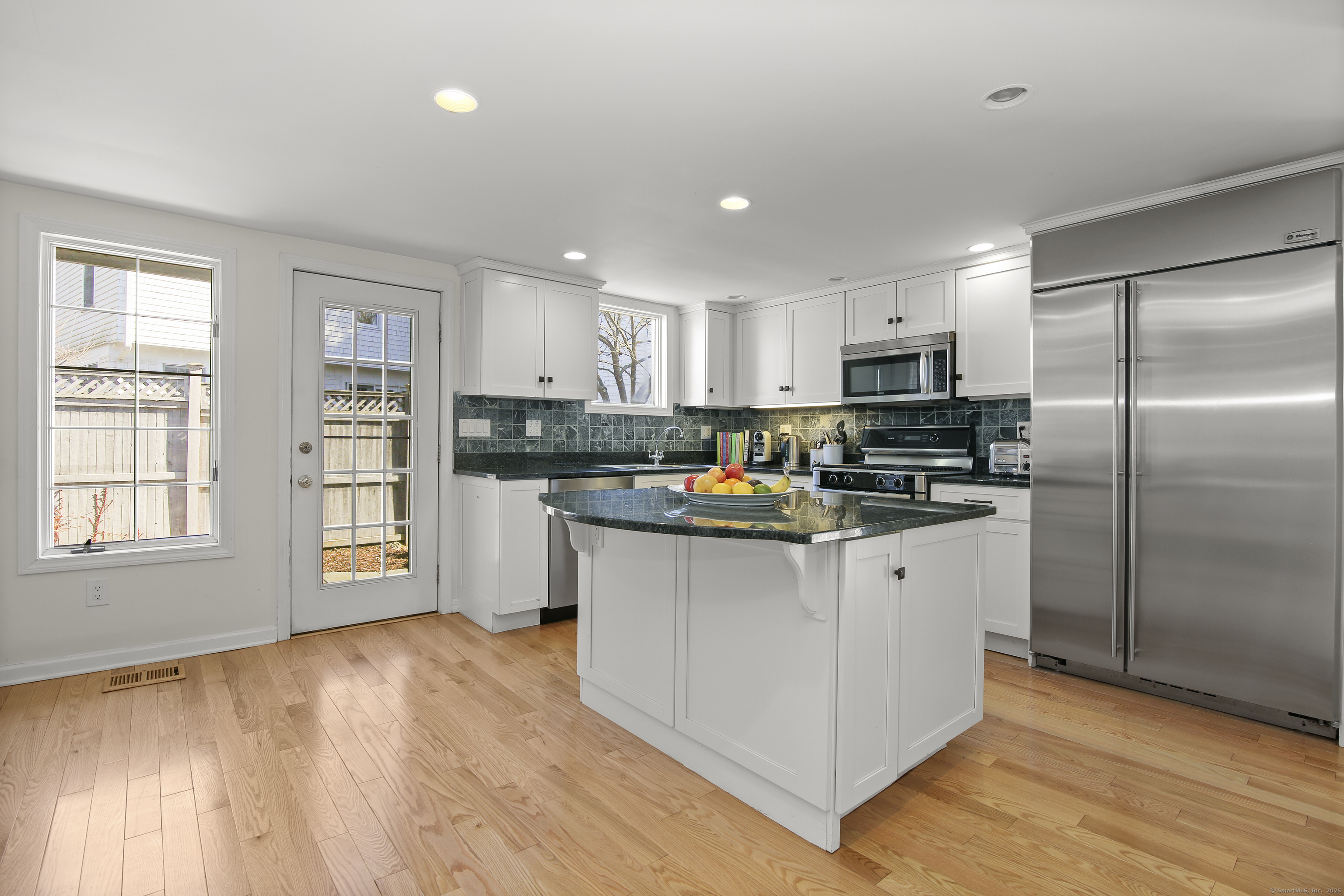 4 Covlee, Westport, 06880, 4 Bedrooms Bedrooms, 0 ,3 BathroomsBathrooms,Residential Rental,For Sale,Covlee,0,24169919