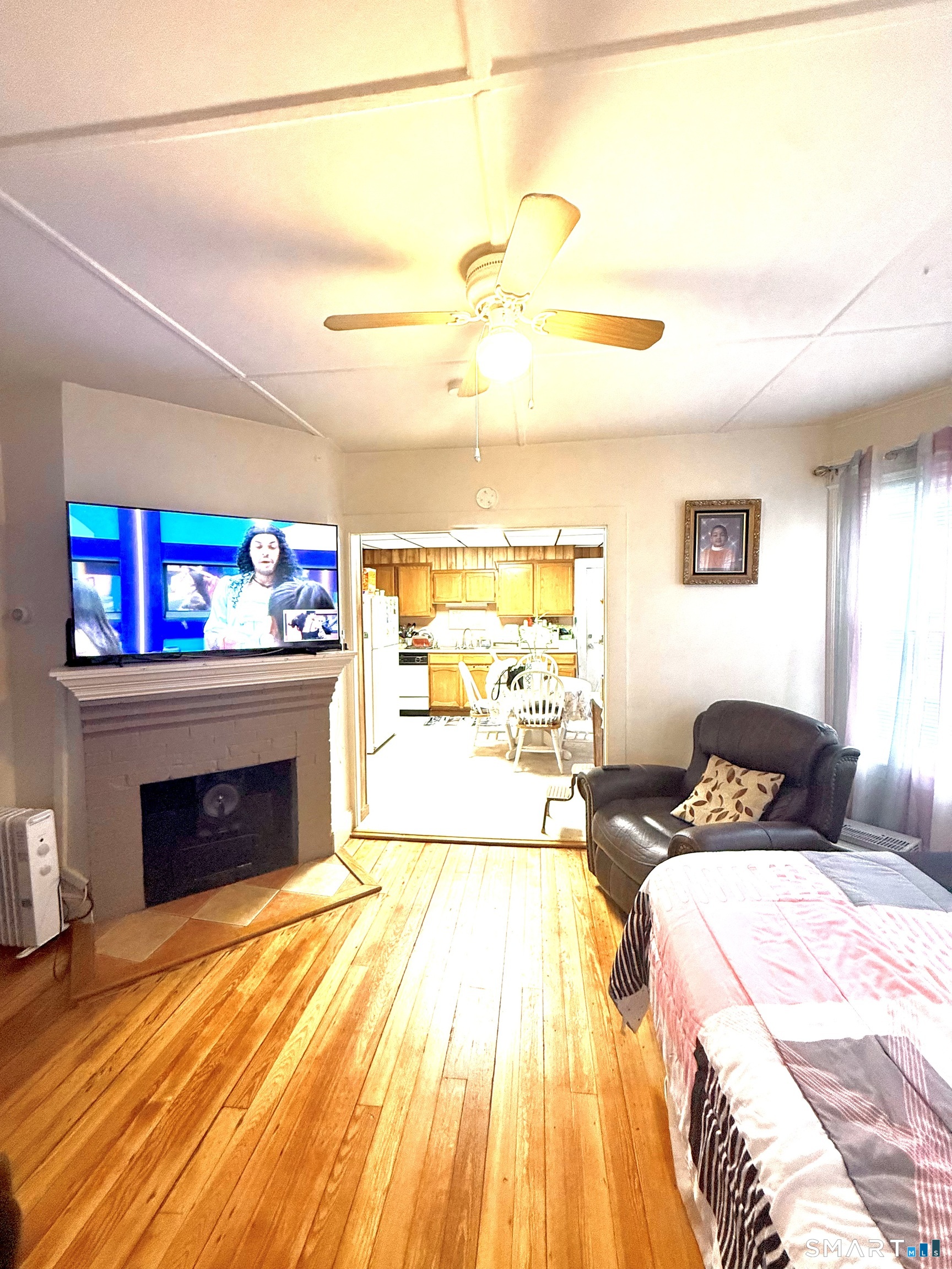 22 Eastwood, Waterbury, 06705, 5 Bedrooms Bedrooms, 0 ,3 BathroomsBathrooms,Multi-family For Sale,For Sale,Eastwood,0,24167082