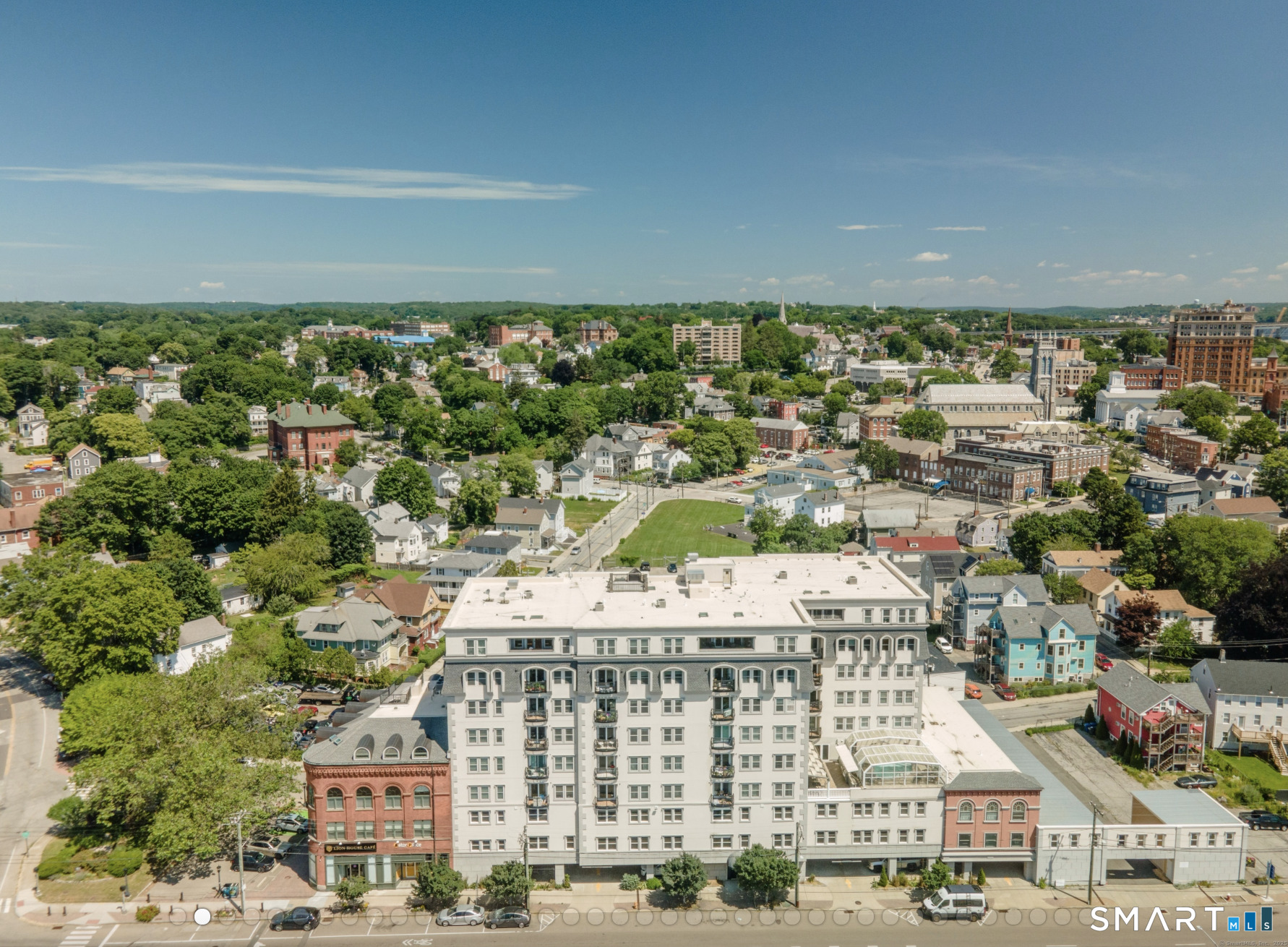 461 Bank, New London, 06320, 2 Bedrooms Bedrooms, 0 ,2 BathroomsBathrooms,Condo/co-op For Sale,For Sale,Bank,0,24169836