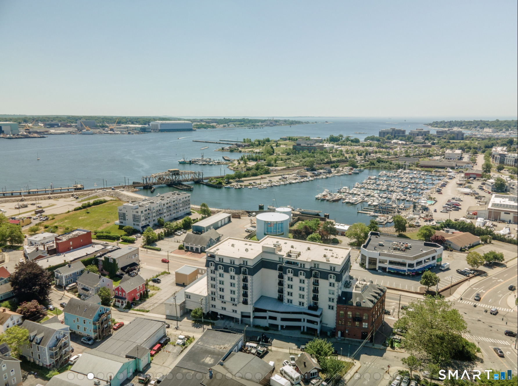 461 Bank, New London, 06320, 2 Bedrooms Bedrooms, 0 ,2 BathroomsBathrooms,Condo/co-op For Sale,For Sale,Bank,0,24169836