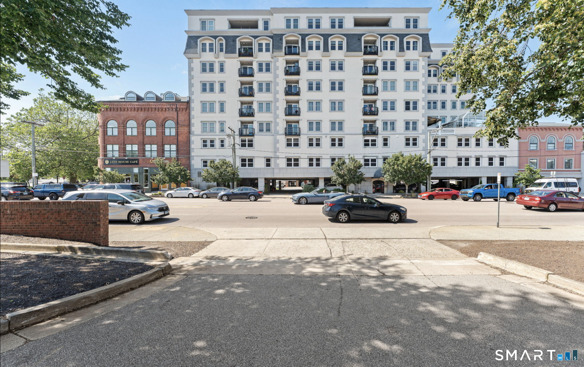 461 Bank, New London, 06320, 2 Bedrooms Bedrooms, 0 ,2 BathroomsBathrooms,Condo/co-op For Sale,For Sale,Bank,0,24169836