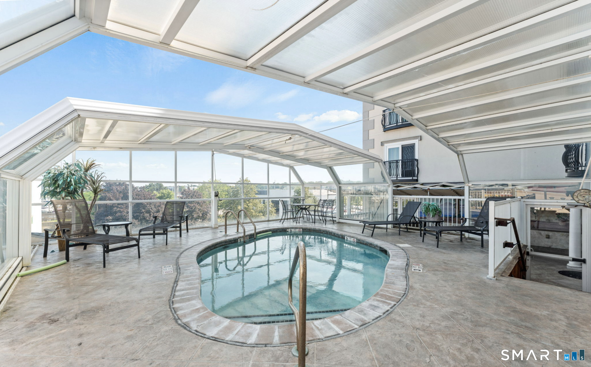 461 Bank, New London, 06320, 2 Bedrooms Bedrooms, 0 ,2 BathroomsBathrooms,Condo/co-op For Sale,For Sale,Bank,0,24169836
