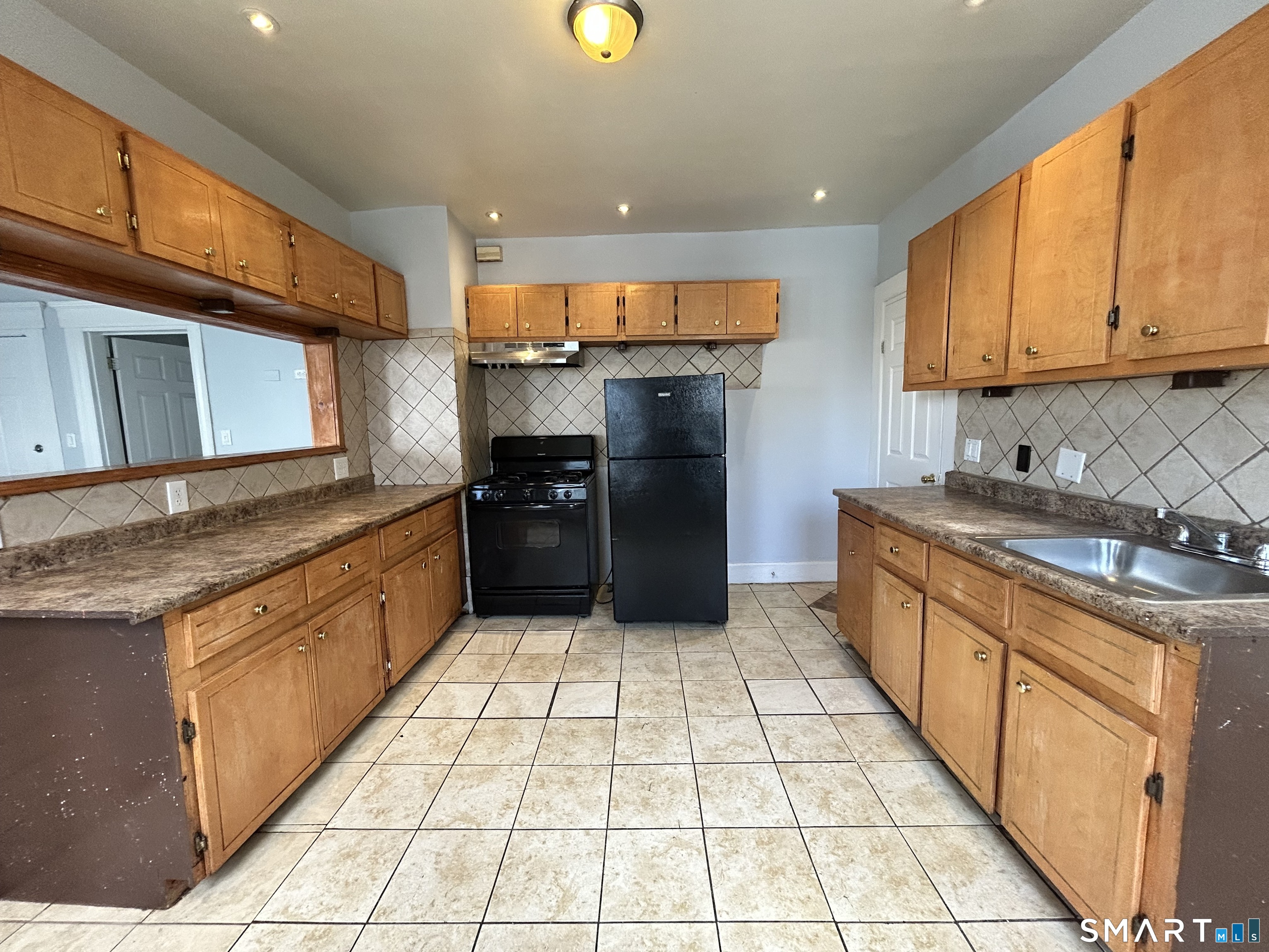 55-57 Liberty, Meriden, 06450, 5 Bedrooms Bedrooms, 0 ,3 BathroomsBathrooms,Residential Rental,For Sale,Liberty,0,24168685