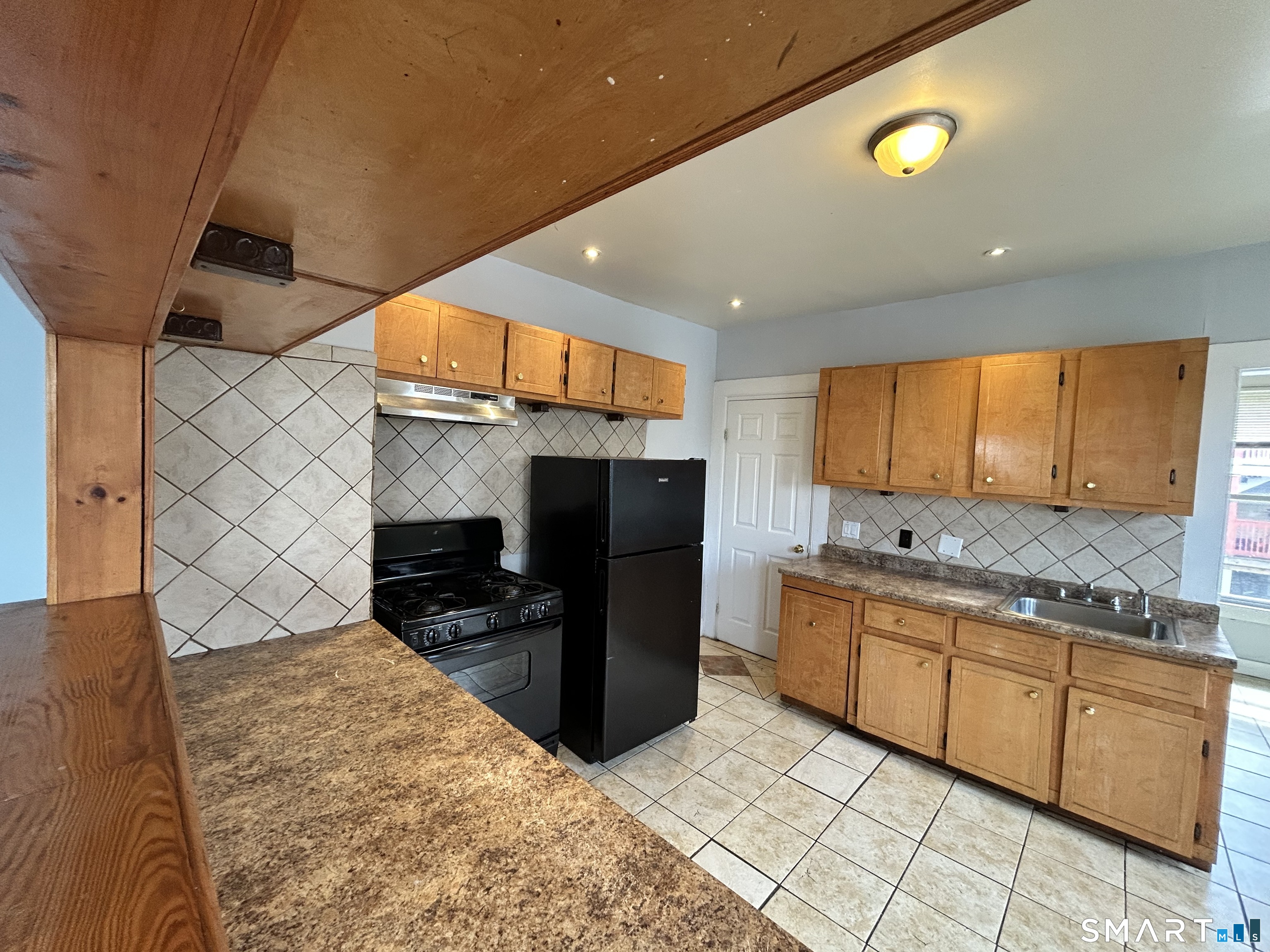 55-57 Liberty, Meriden, 06450, 5 Bedrooms Bedrooms, 0 ,3 BathroomsBathrooms,Residential Rental,For Sale,Liberty,0,24168685